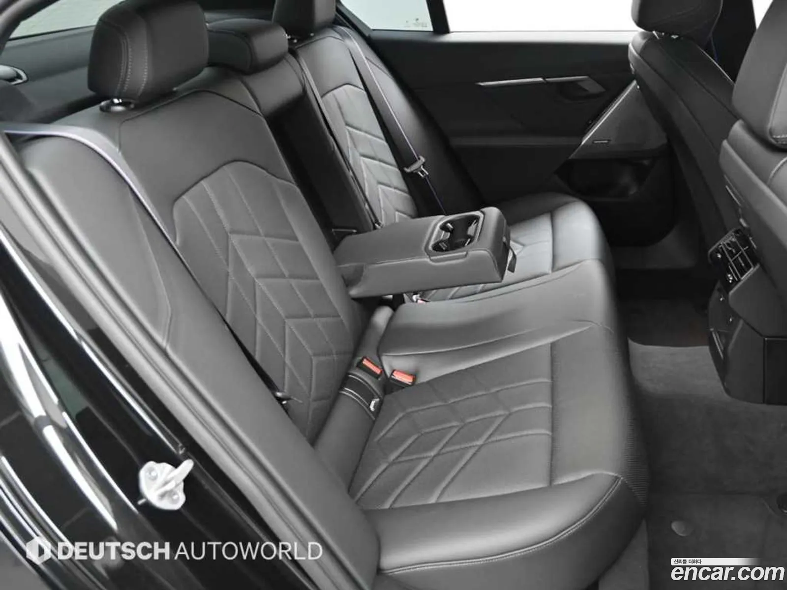 BMW 5 Series 2025 — 14