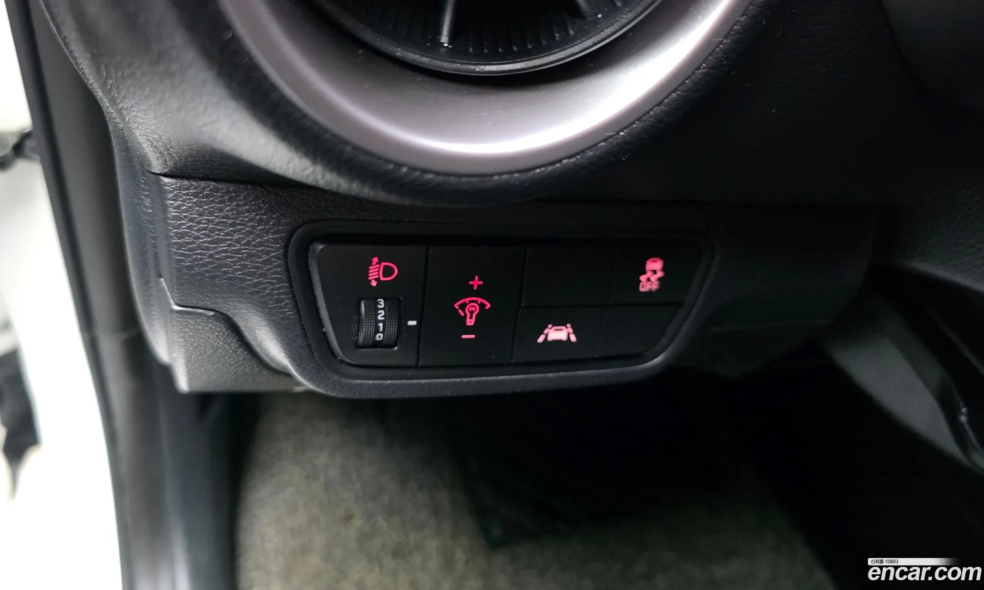 Kia K3 2018 — 16