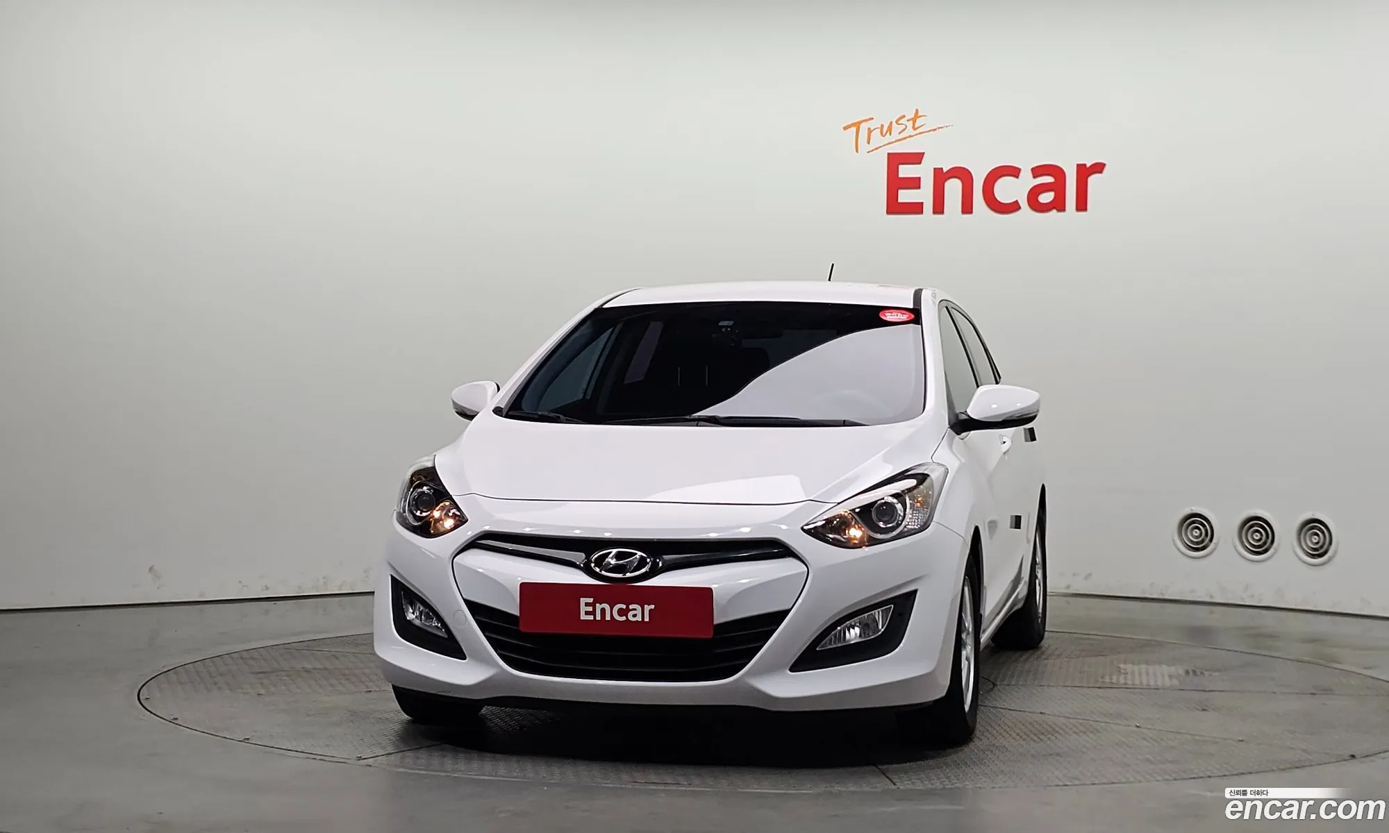 Hyundai i30 2014 — 16
