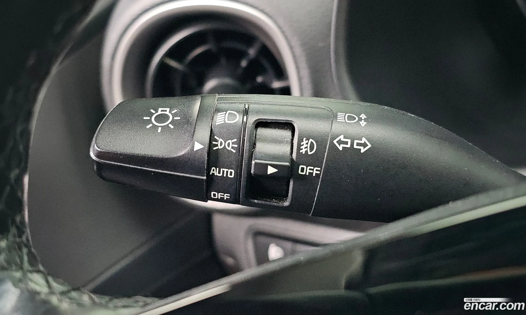 Kia K3 2018 — 15
