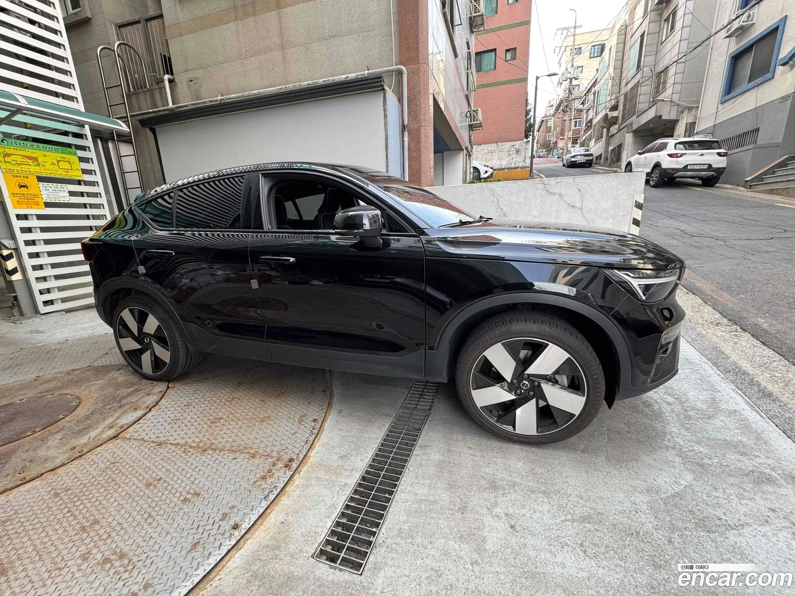 Volvo C40 Recharge 2023 — 7