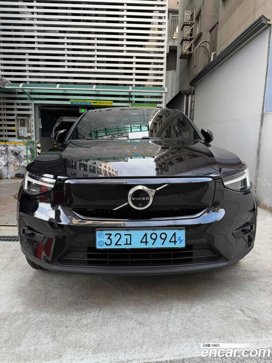Volvo C40 Recharge 2023 — 6