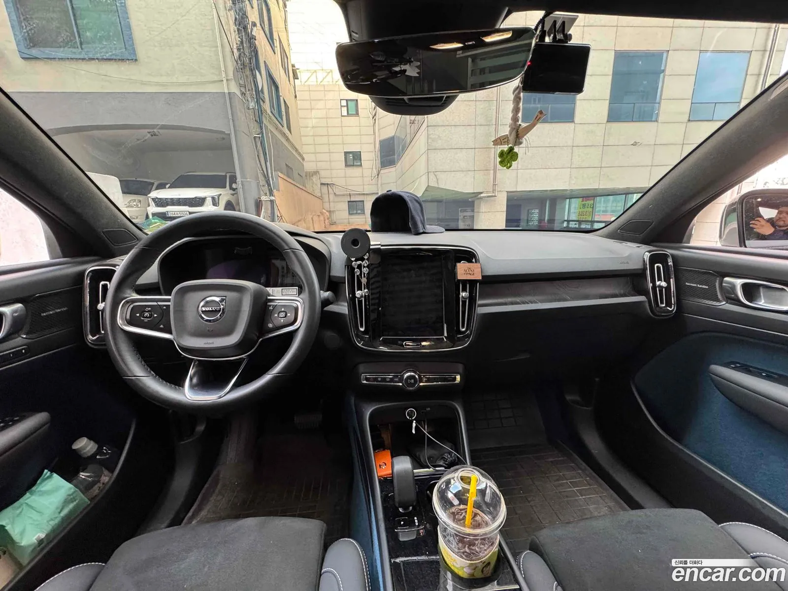 Volvo C40 Recharge 2023 — 4