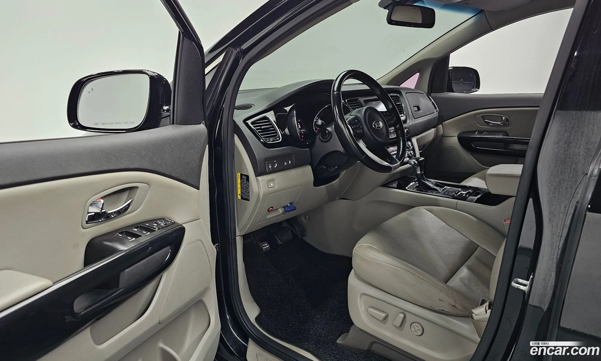 Kia Carnival 2017 — 6
