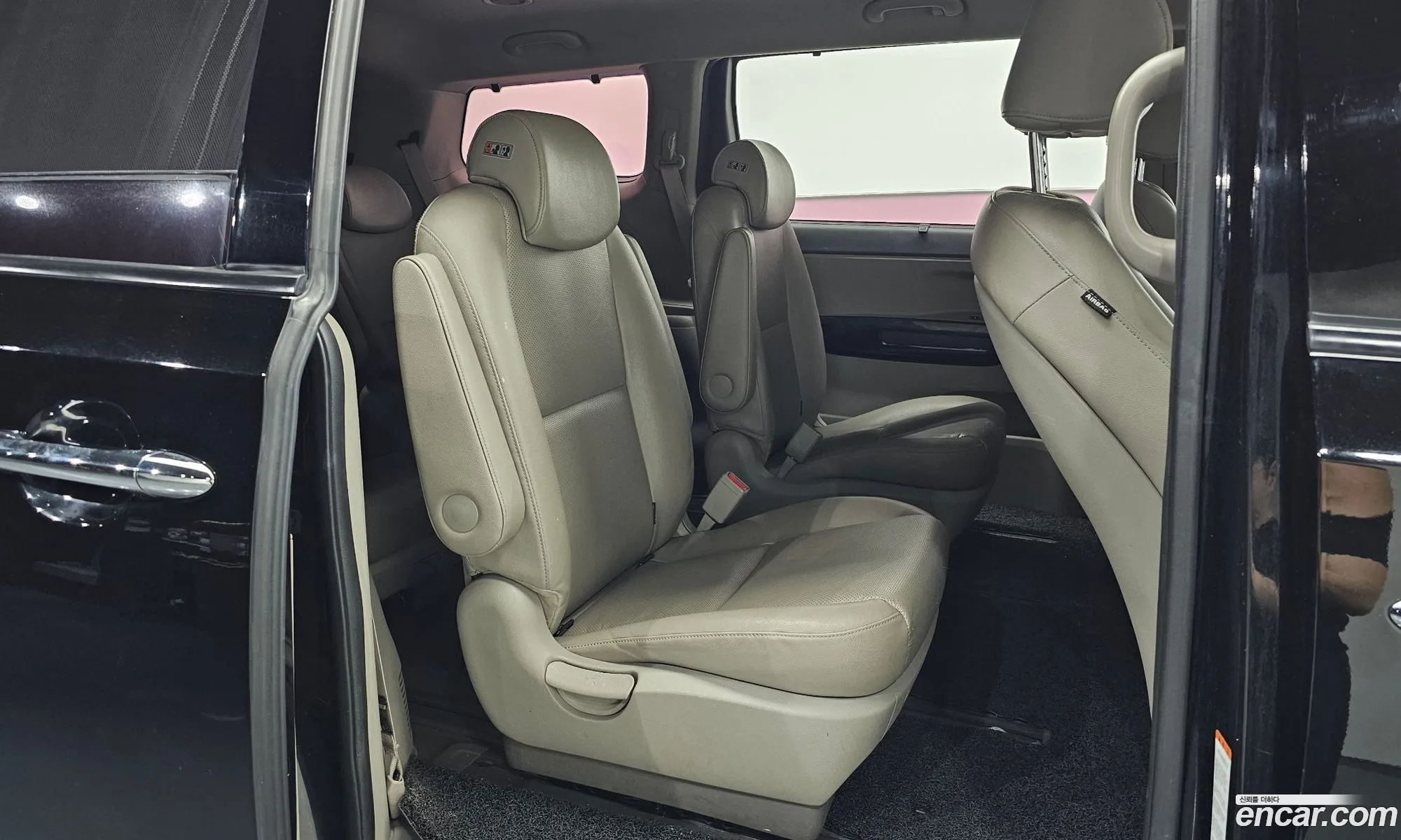 Kia Carnival 2017 — 14