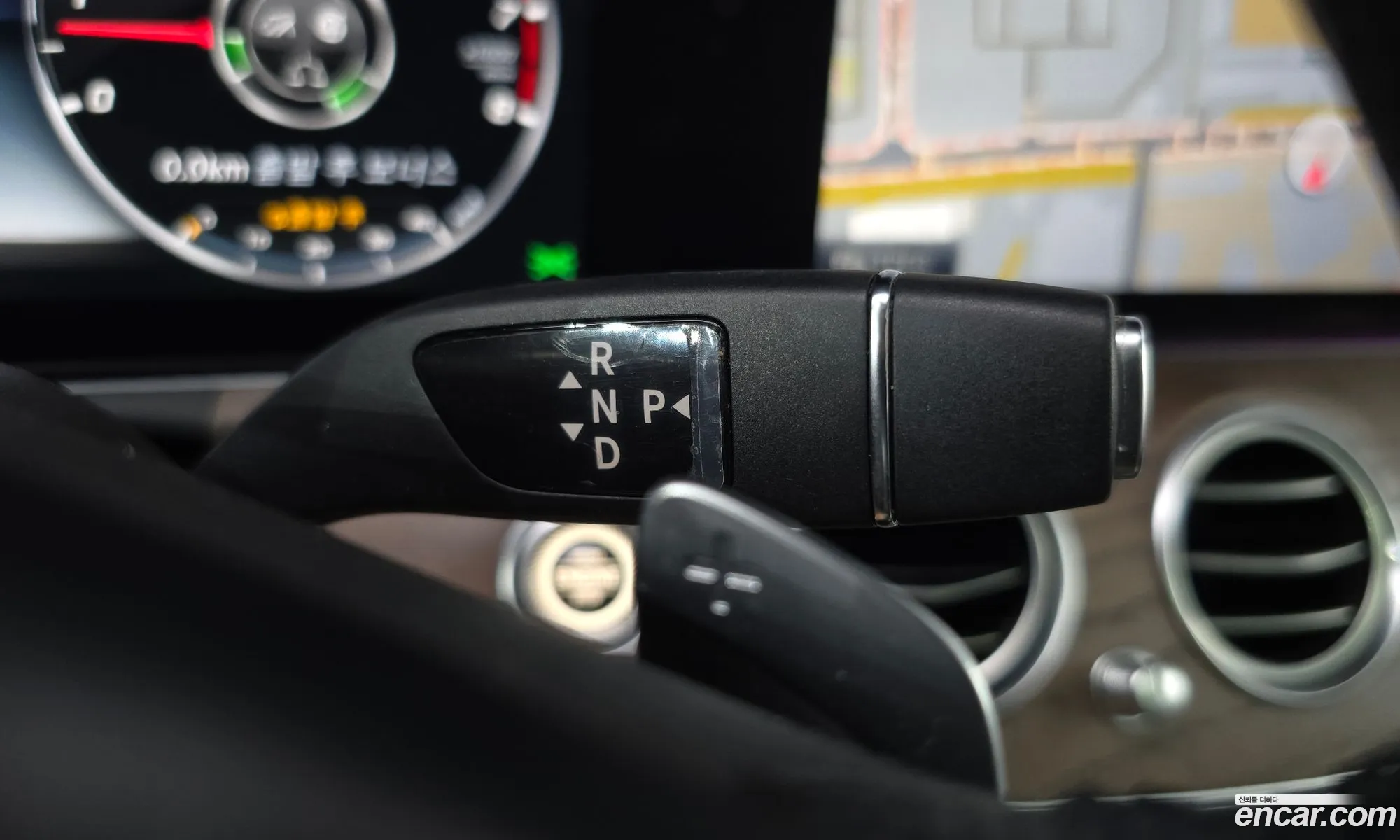 Mercedes-Benz E-Class W213 2017 WDDZF4JB5HA210599 — 18