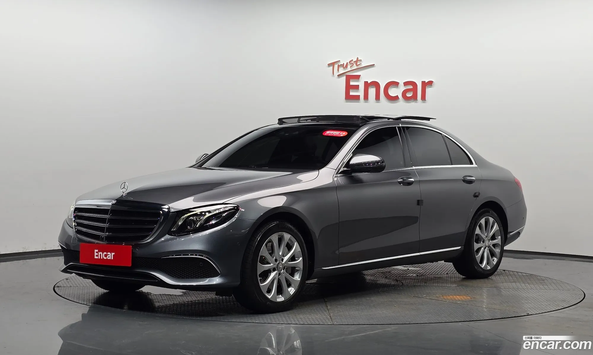Mercedes-Benz E-Class W213 2017 WDDZF4JB5HA210599 — 22