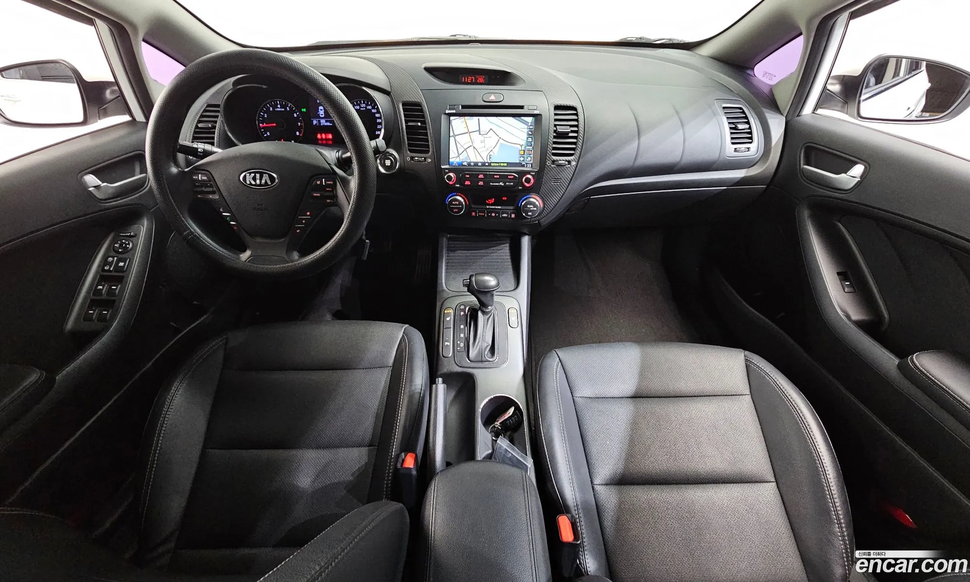Kia K3 2014 — 29