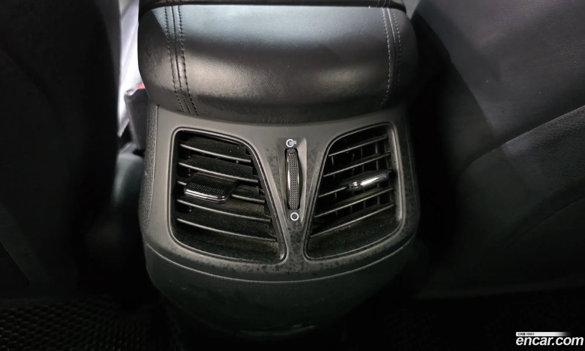 Hyundai Grandeur HG Hybrid 2015 — 26