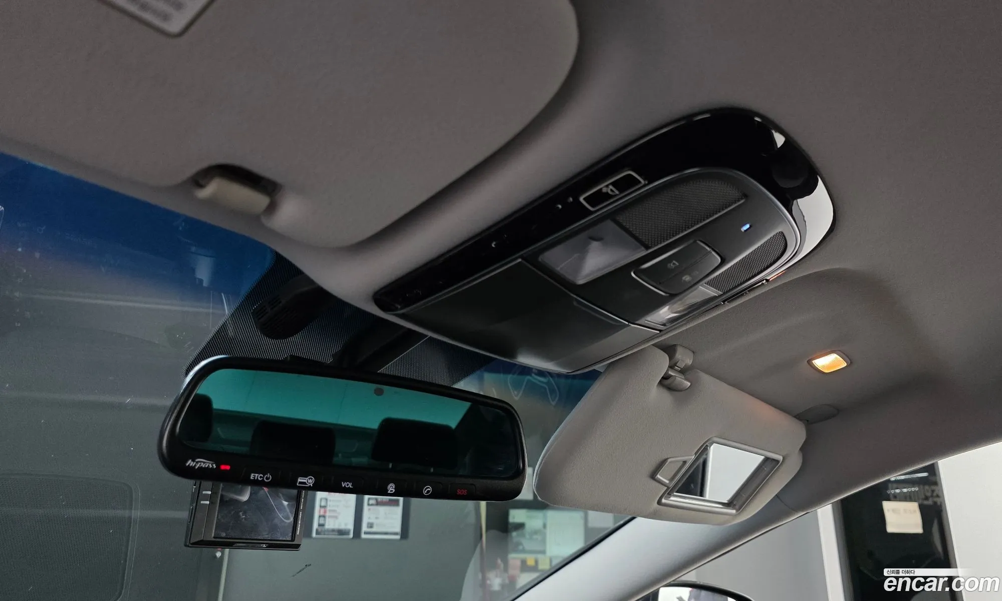 Hyundai Grandeur HG Hybrid 2015 — 28