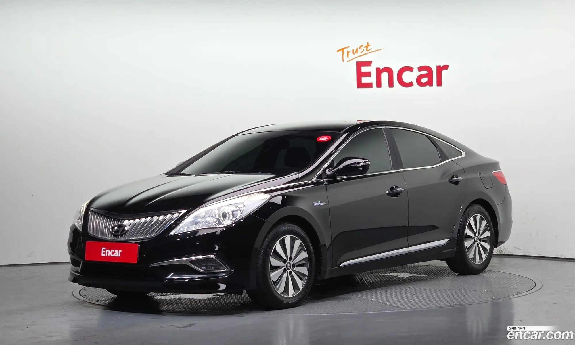 Hyundai Grandeur HG Hybrid 2015 — 17