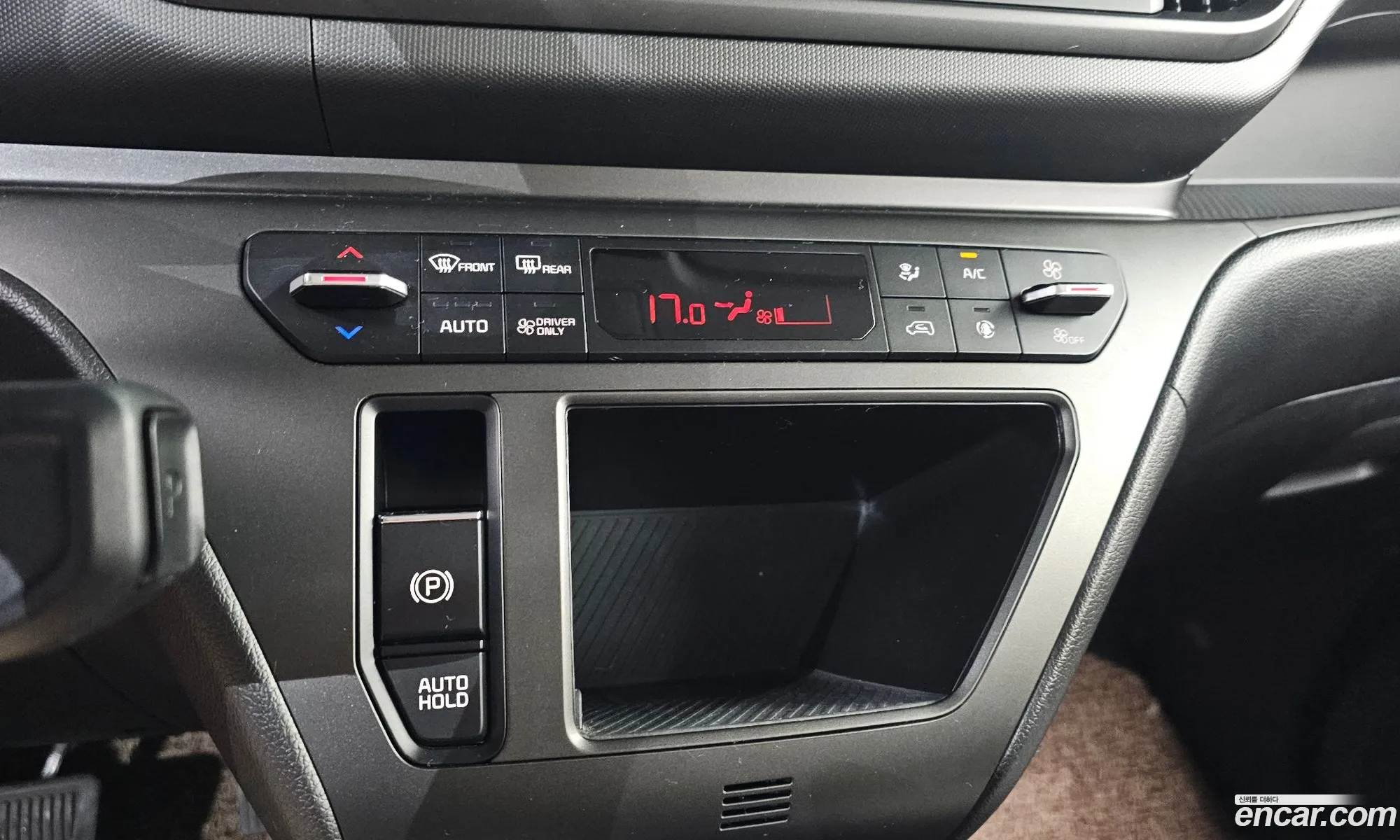 Kia Kia Ray EV 2024 — 4
