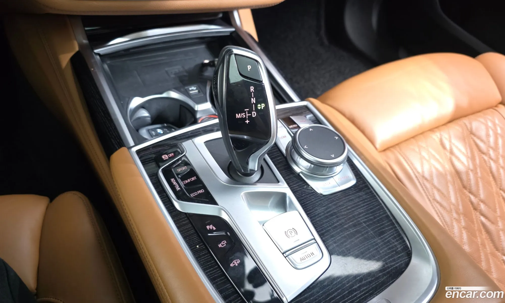 BMW 7 Series 2021 WBA7B8106MCG42460 — 13