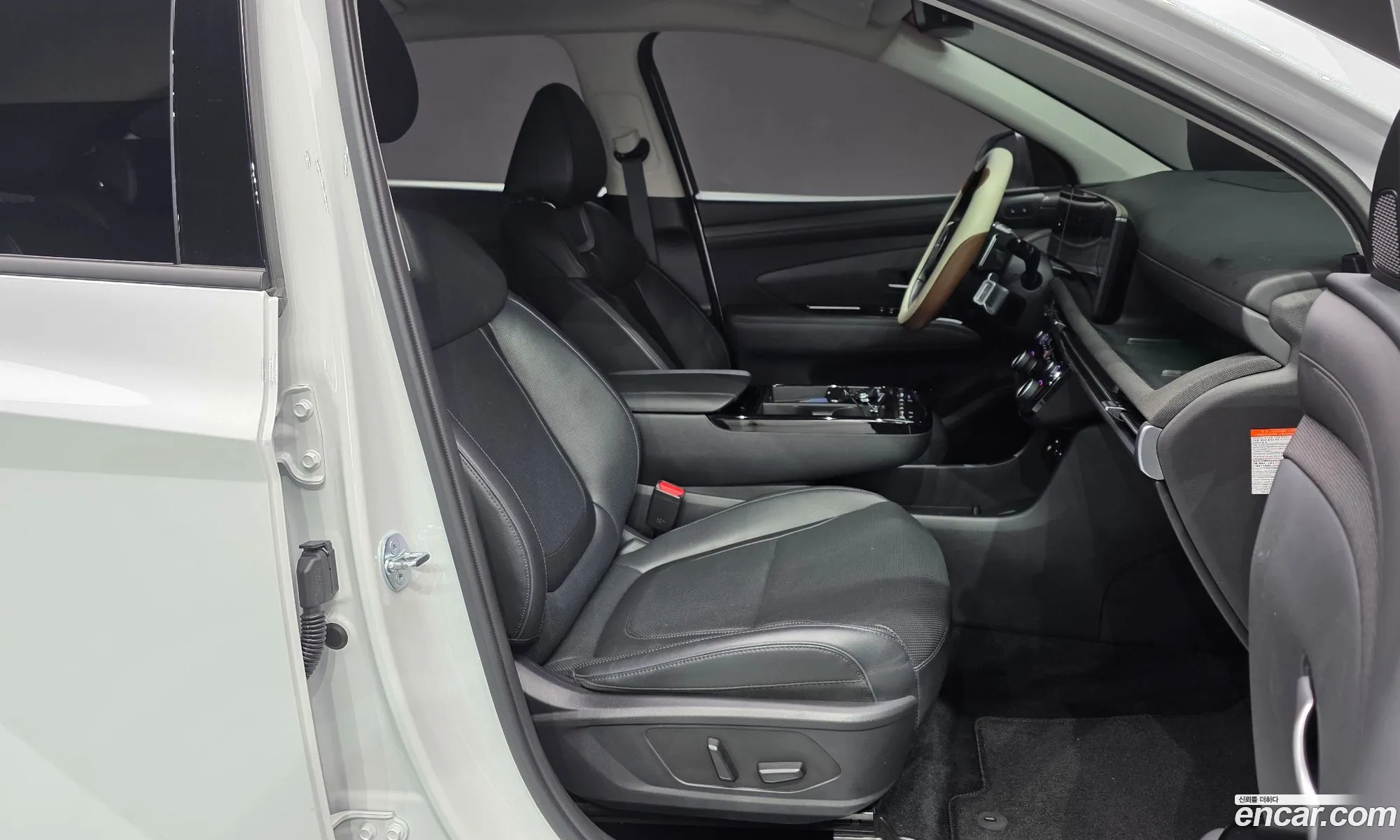 Hyundai Tucson Hybrid 2024 — 2