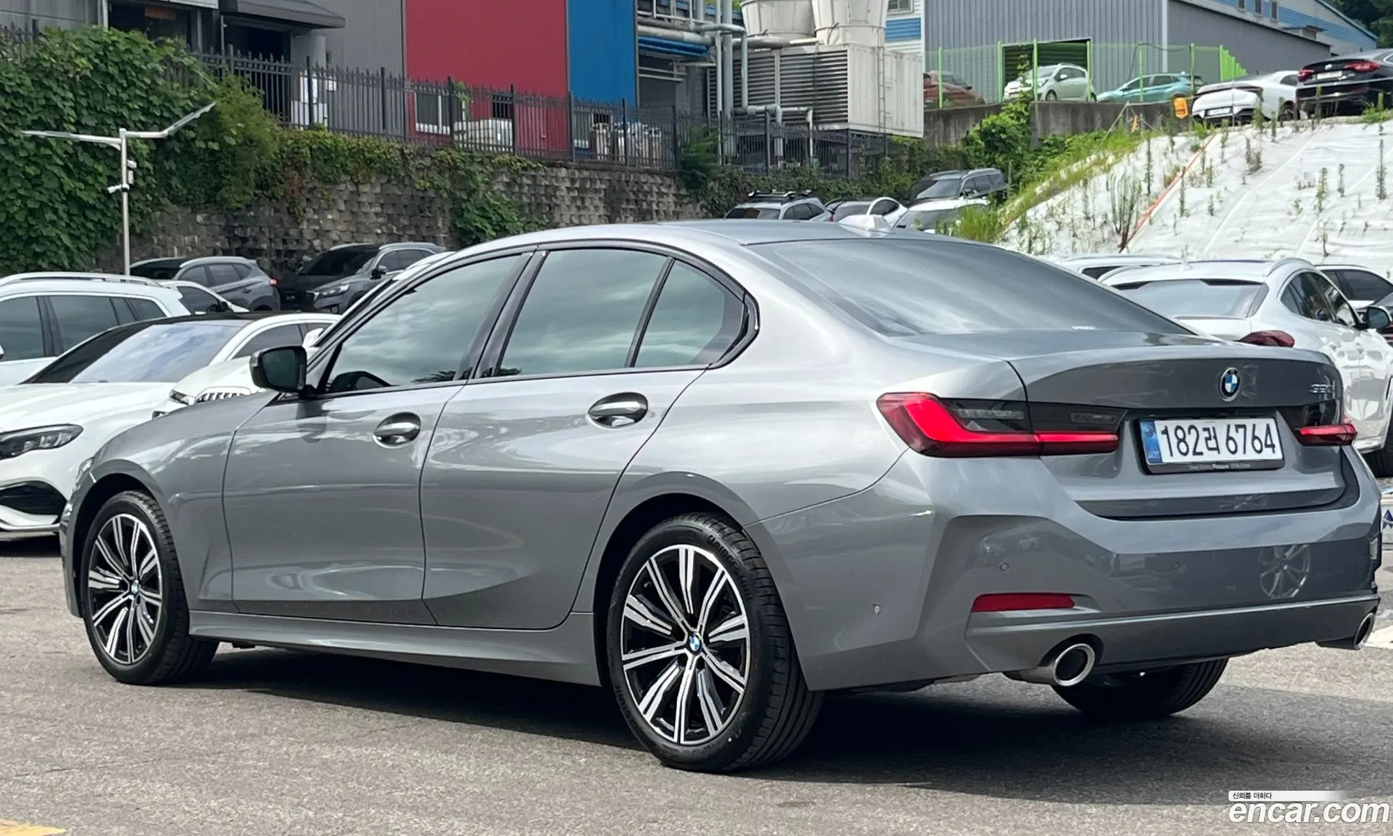 BMW 3 Series 2025 — 12