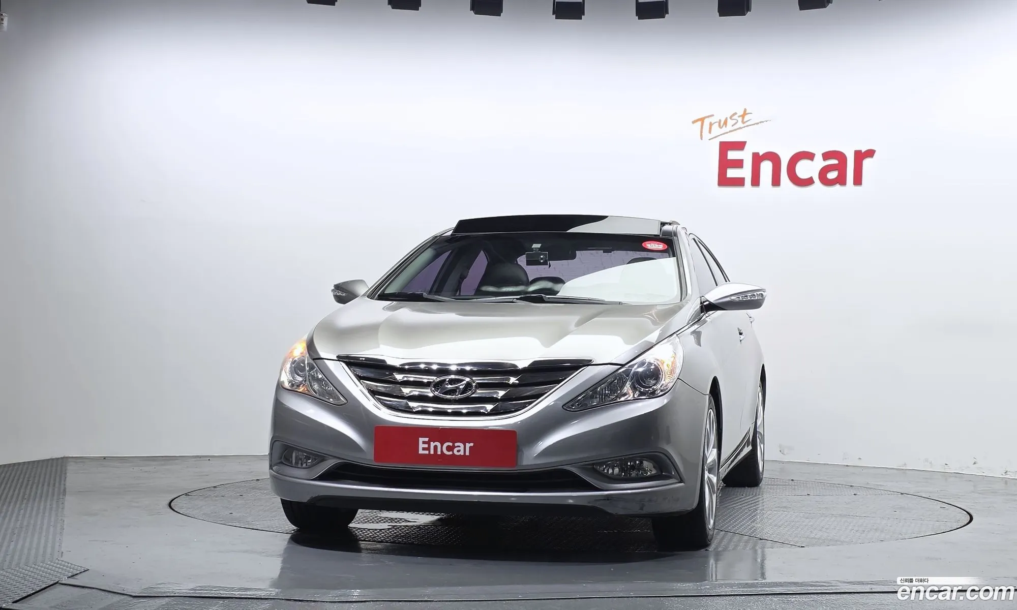 Hyundai YF Sonata 2009 — 5