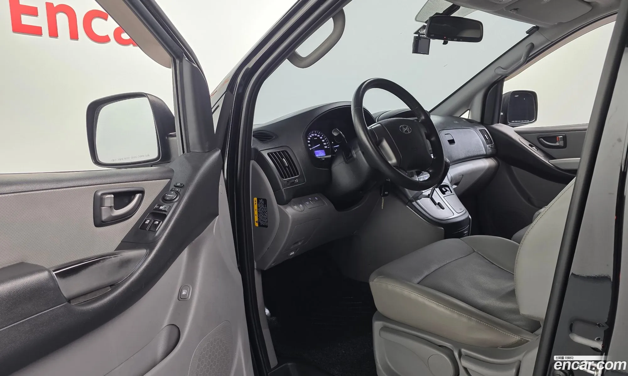 Hyundai Grand Starex 2019 — 14