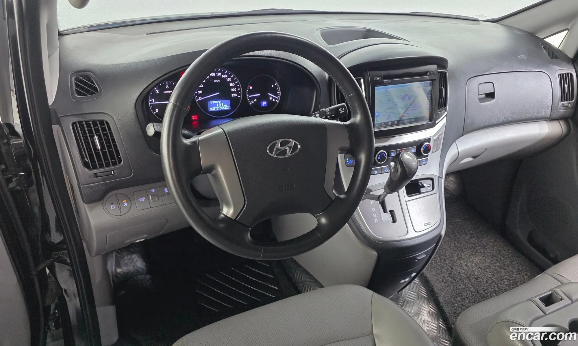 Hyundai Grand Starex 2019 — 8
