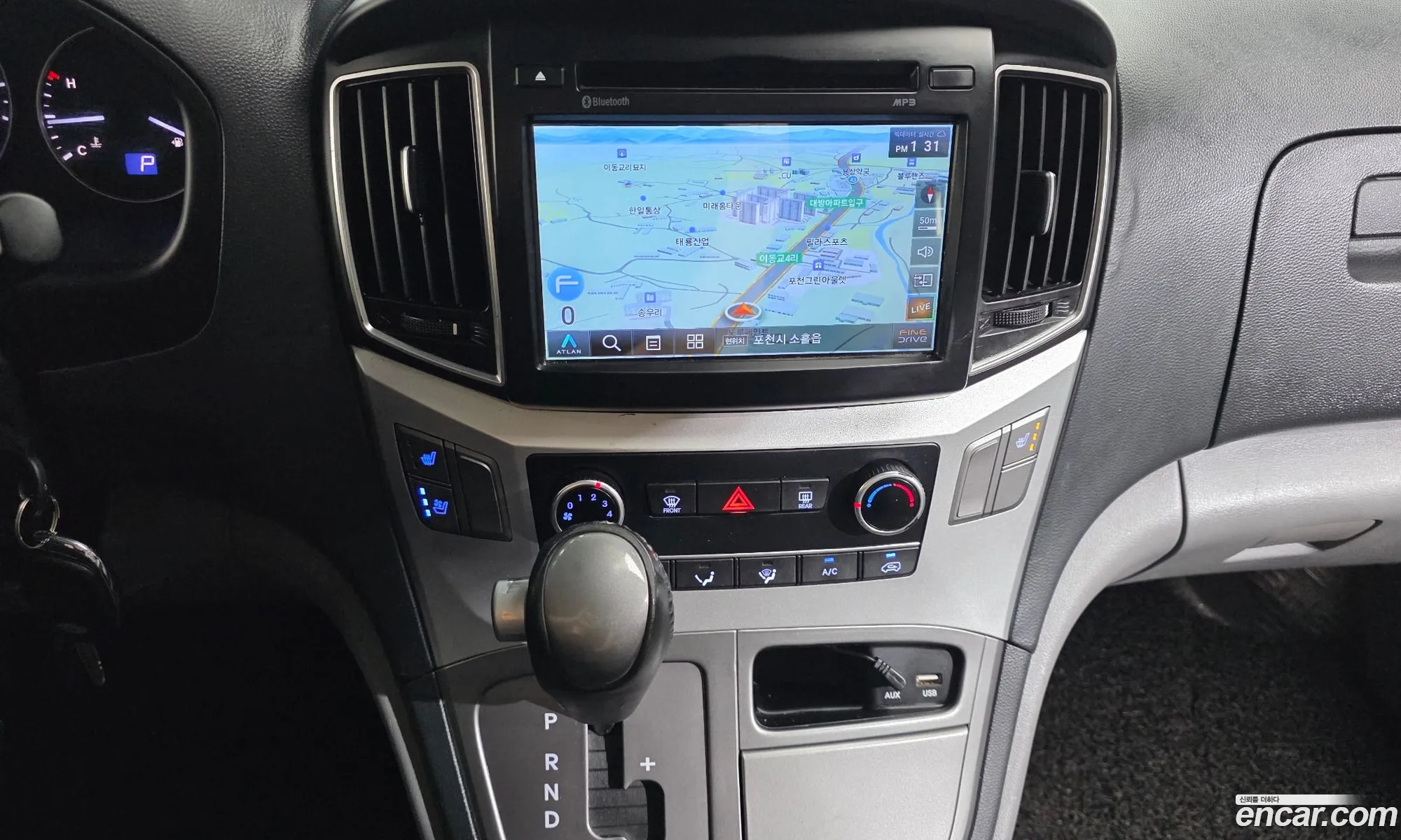 Hyundai Grand Starex 2019 — 19