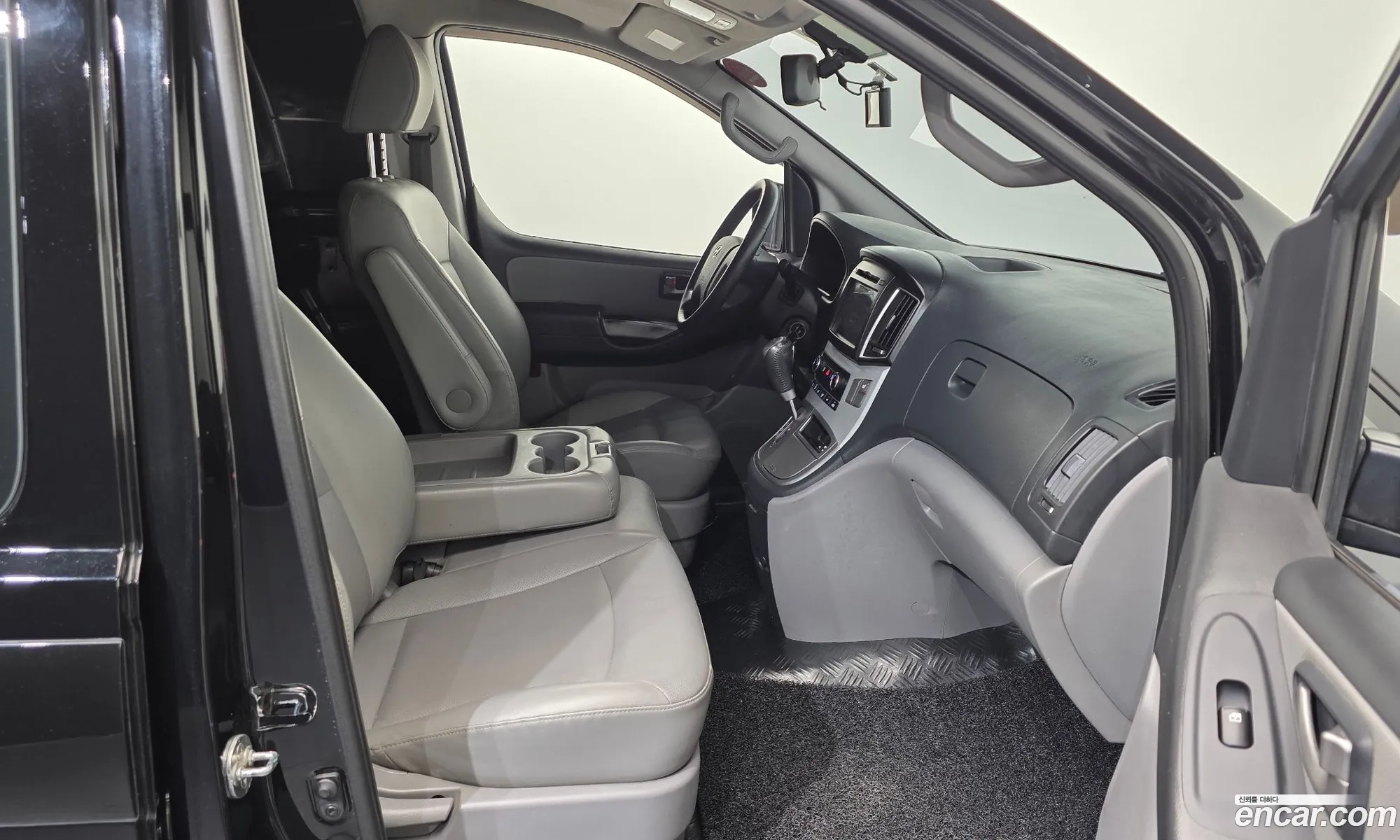 Hyundai Grand Starex 2019 — 5