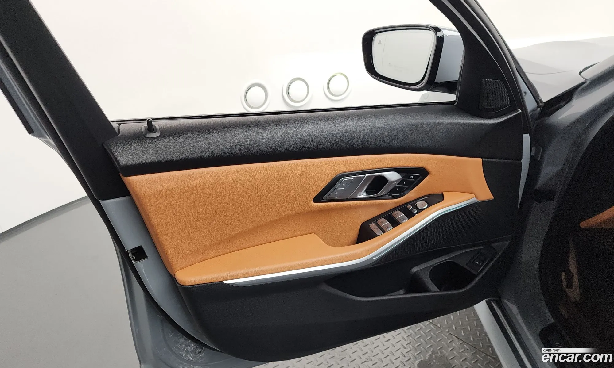 BMW 3 Series 2023 — 24