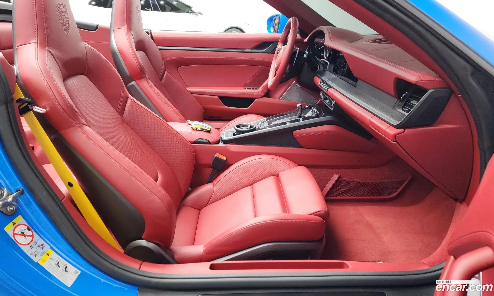 Porsche 911 2023 WP0CB299111111111 — 5