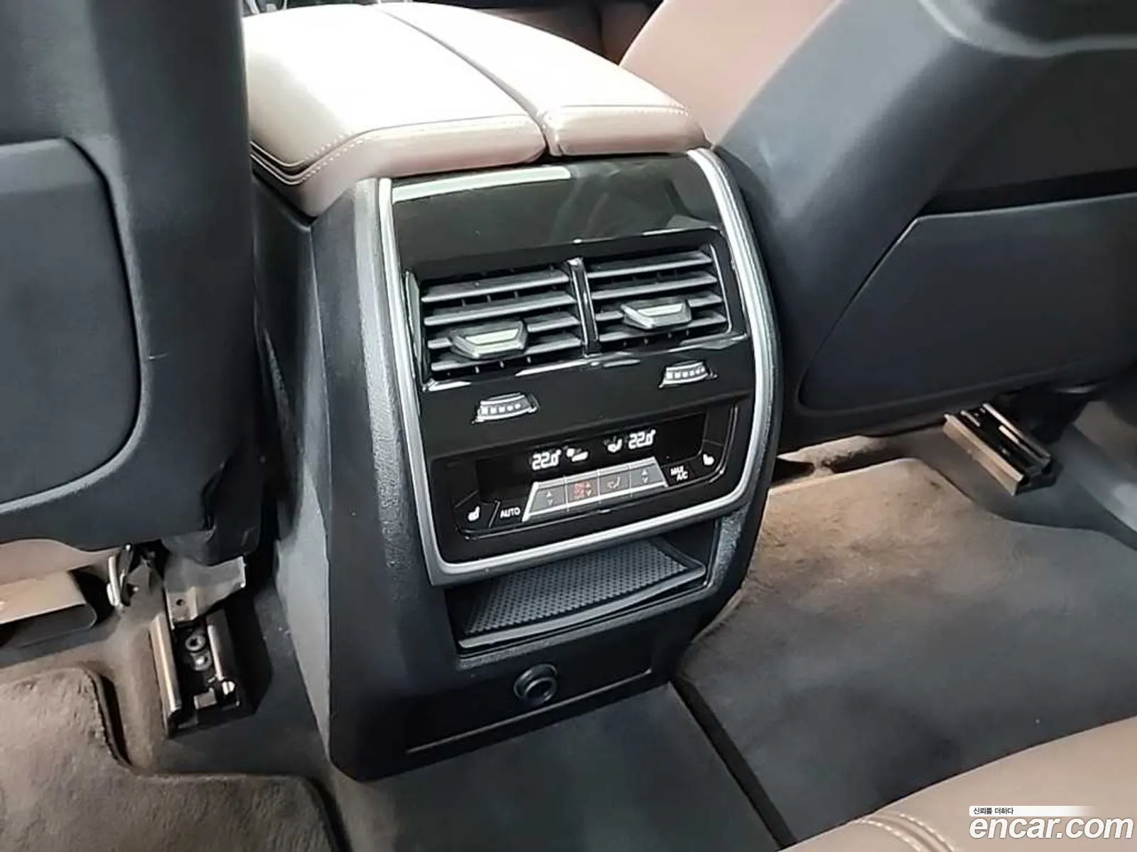 BMW X5 2021 — 8