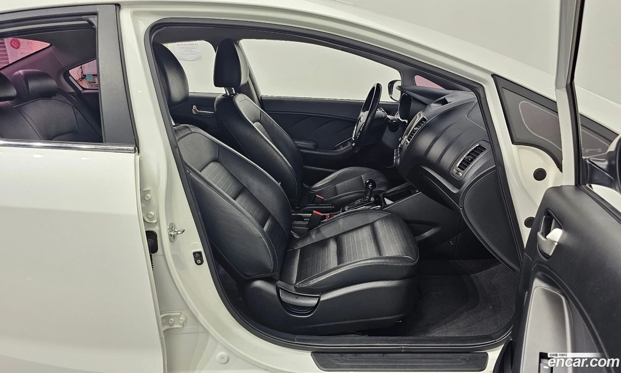 Kia K3 2018 — 29