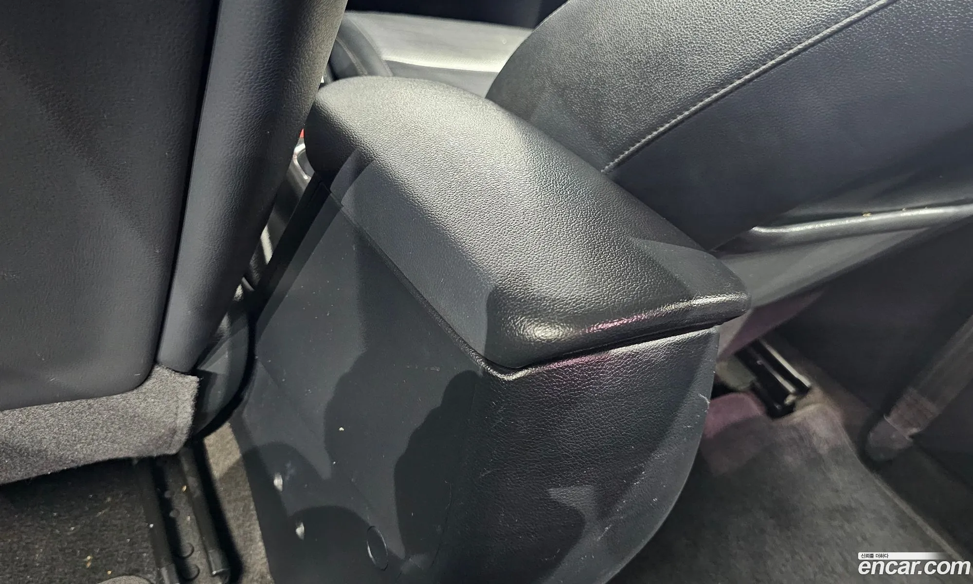 Kia K3 2018 — 18