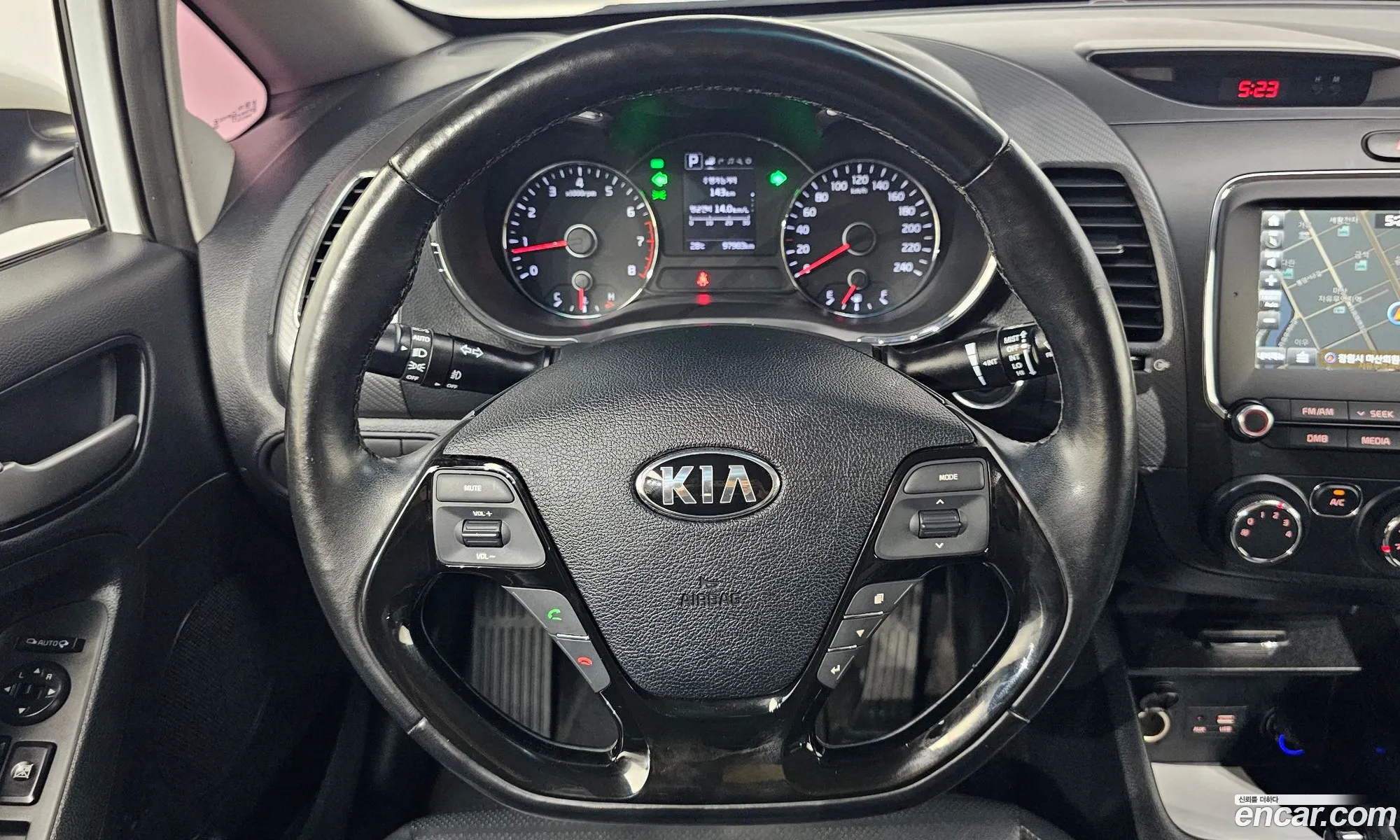 Kia K3 2018 — 28