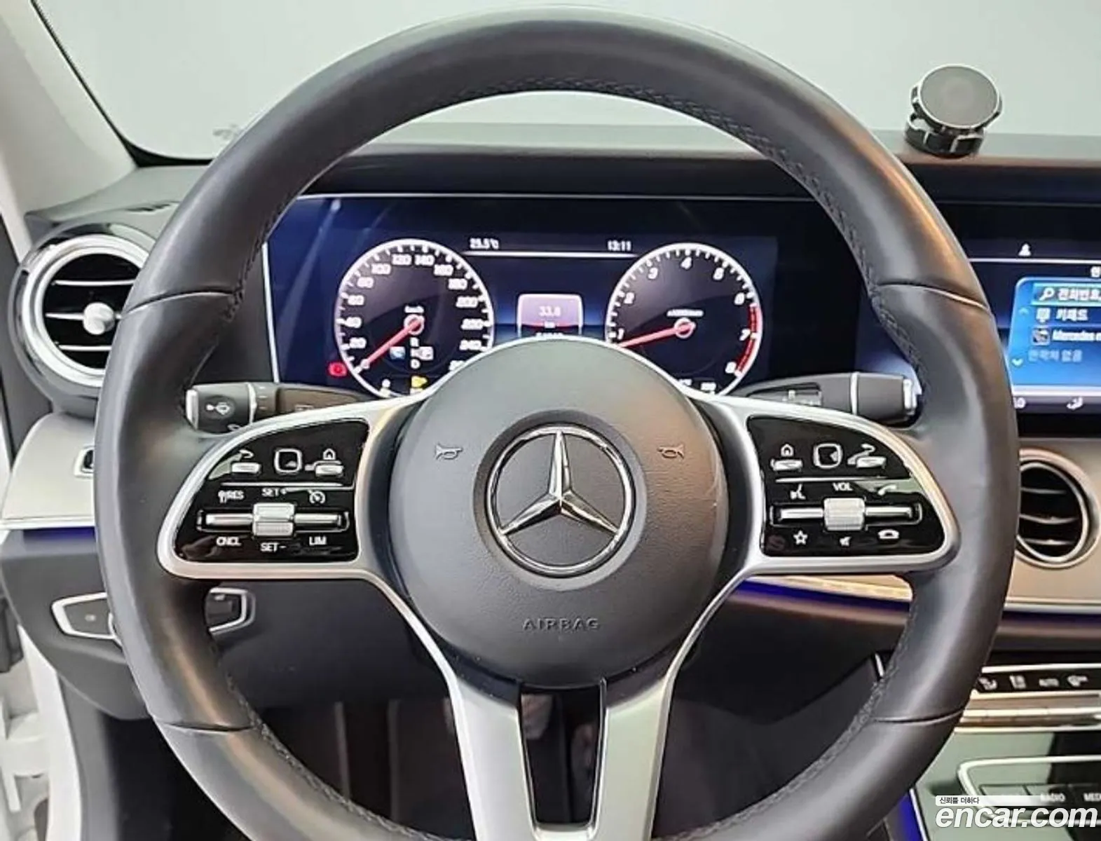 Mercedes-Benz E-Class W213 2018 — 10