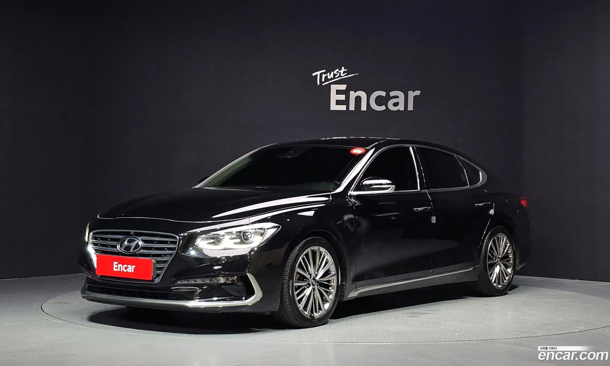Hyundai Grandeur IG 2017 — 18