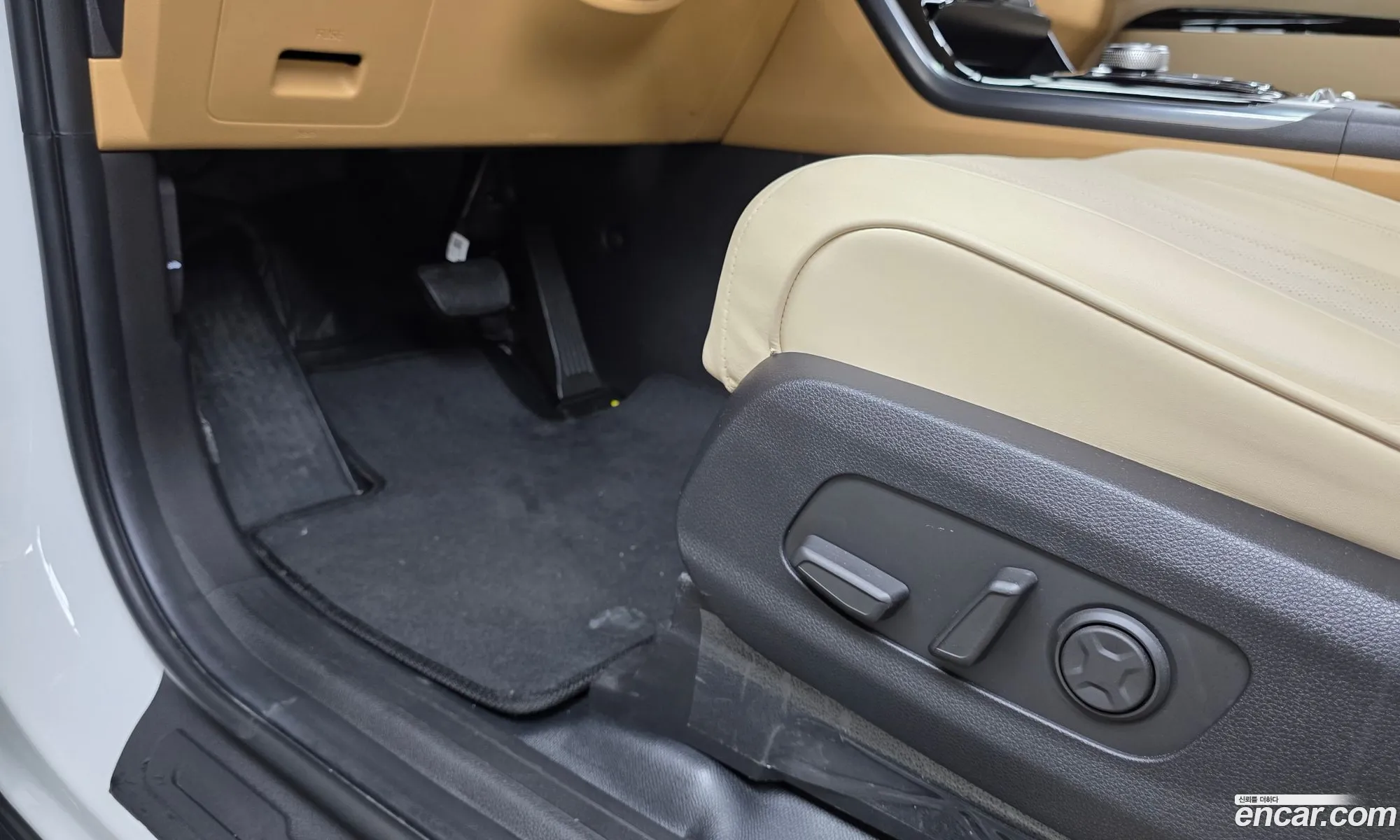 Kia Carnival 2021 KNANE813BMS100022 — 9