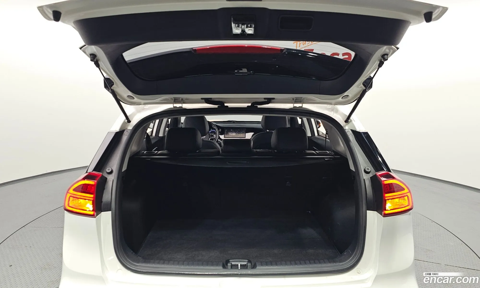 Kia Niro 2019 — 30