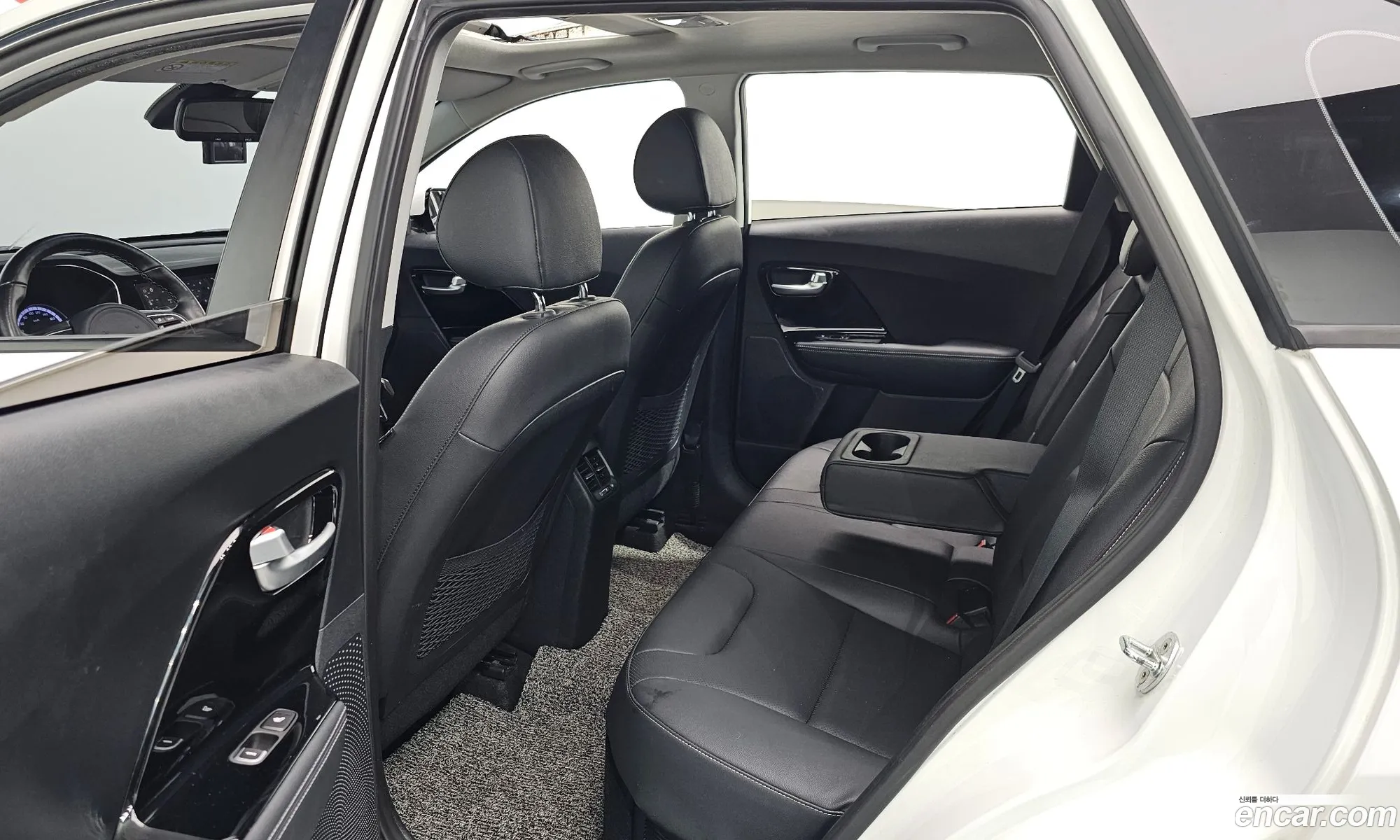 Kia Niro 2019 — 12