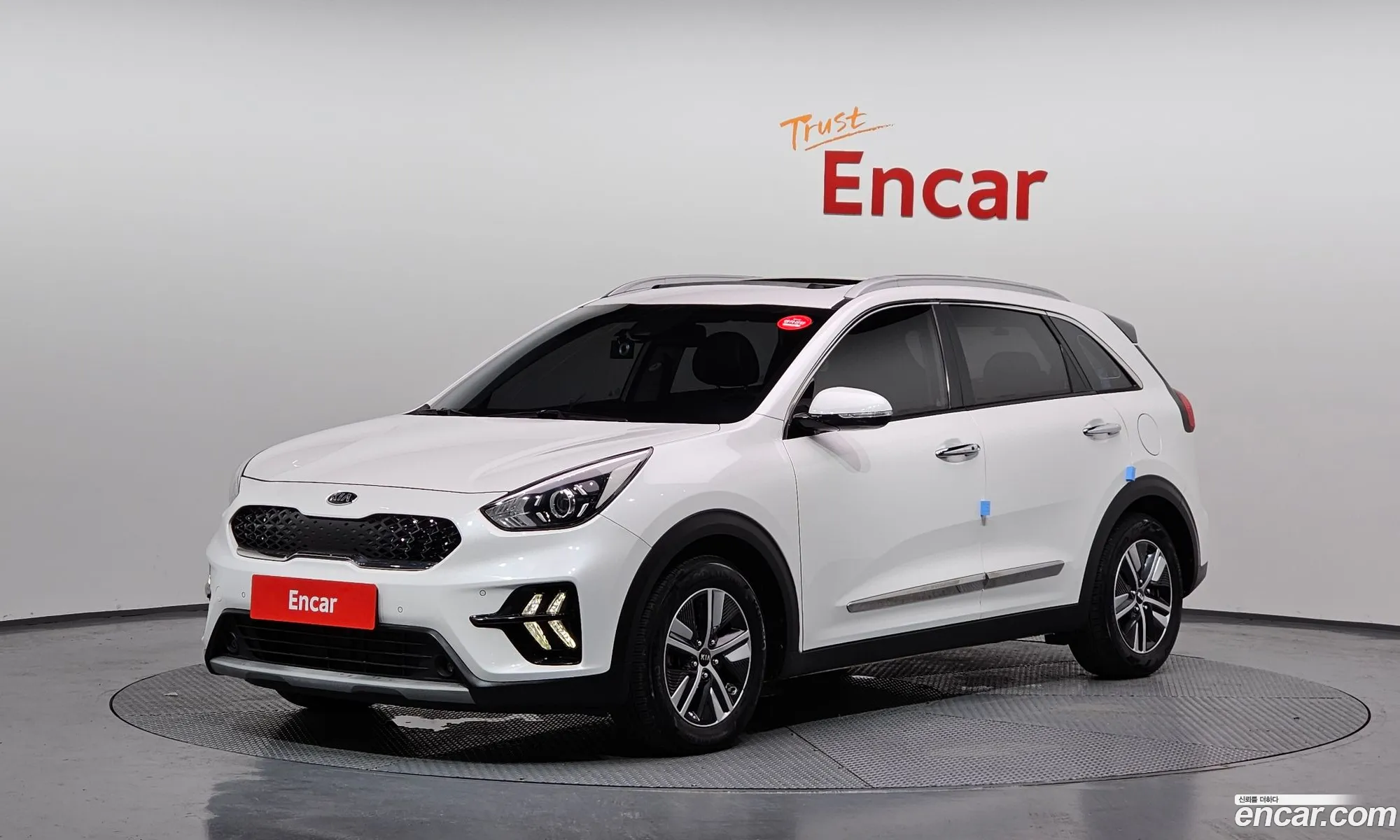 Kia Niro 2019 — 19