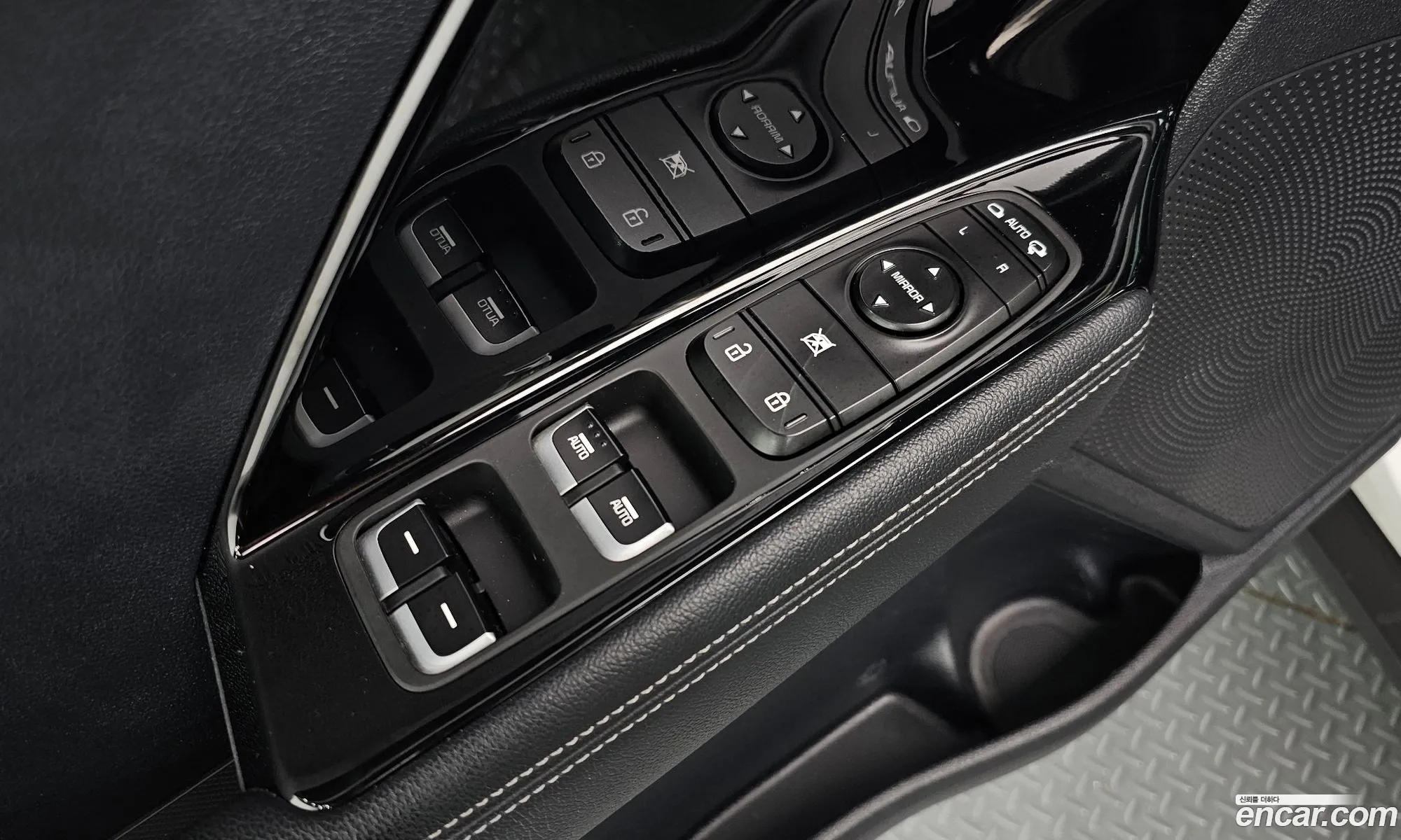 Kia Niro 2019 — 25