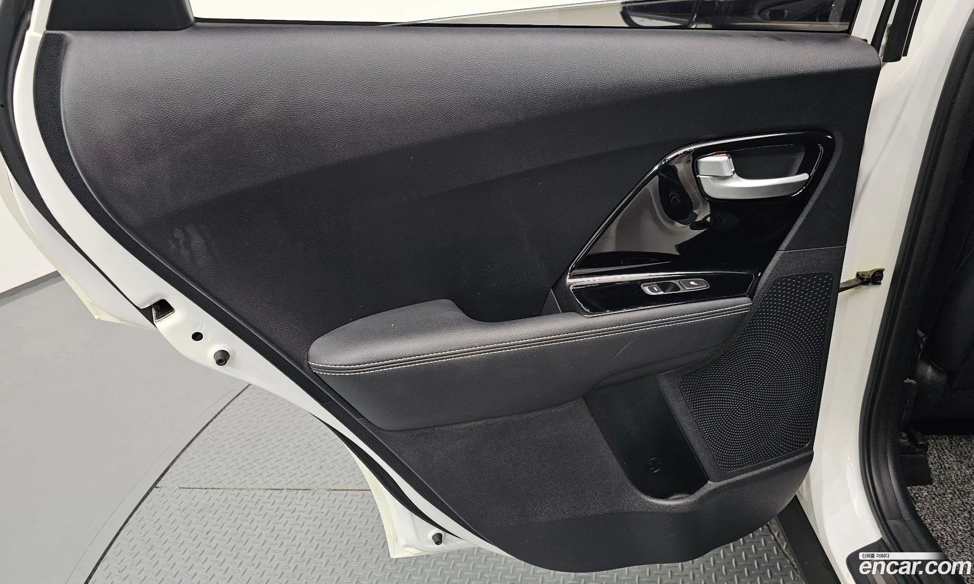 Kia Niro 2019 — 2