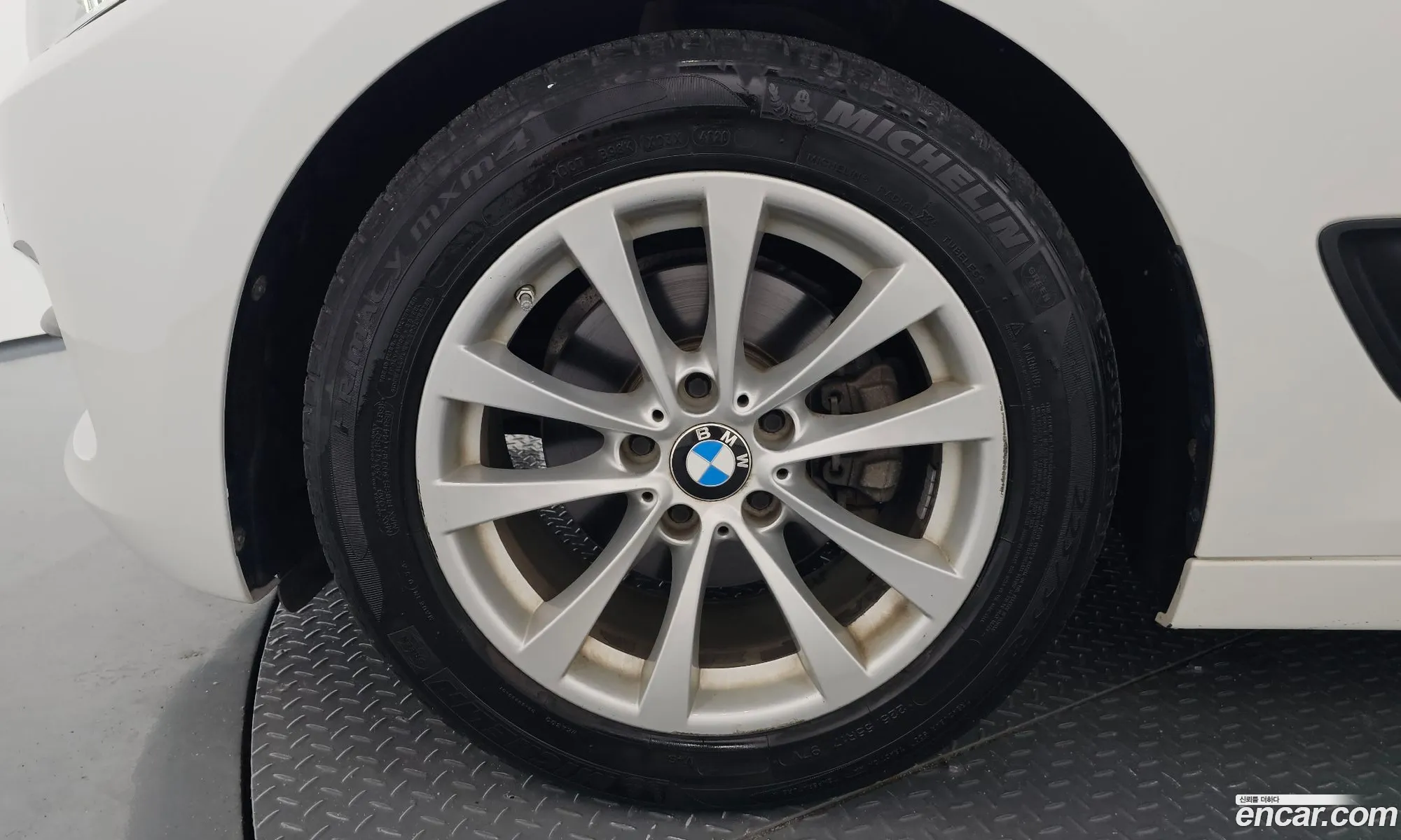 BMW 3 Series GT 2018 — 13