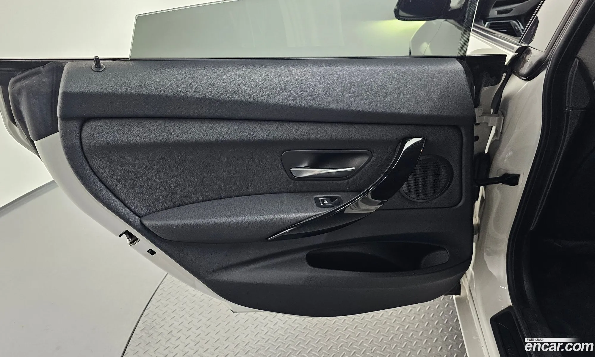 BMW 3 Series GT 2018 — 30