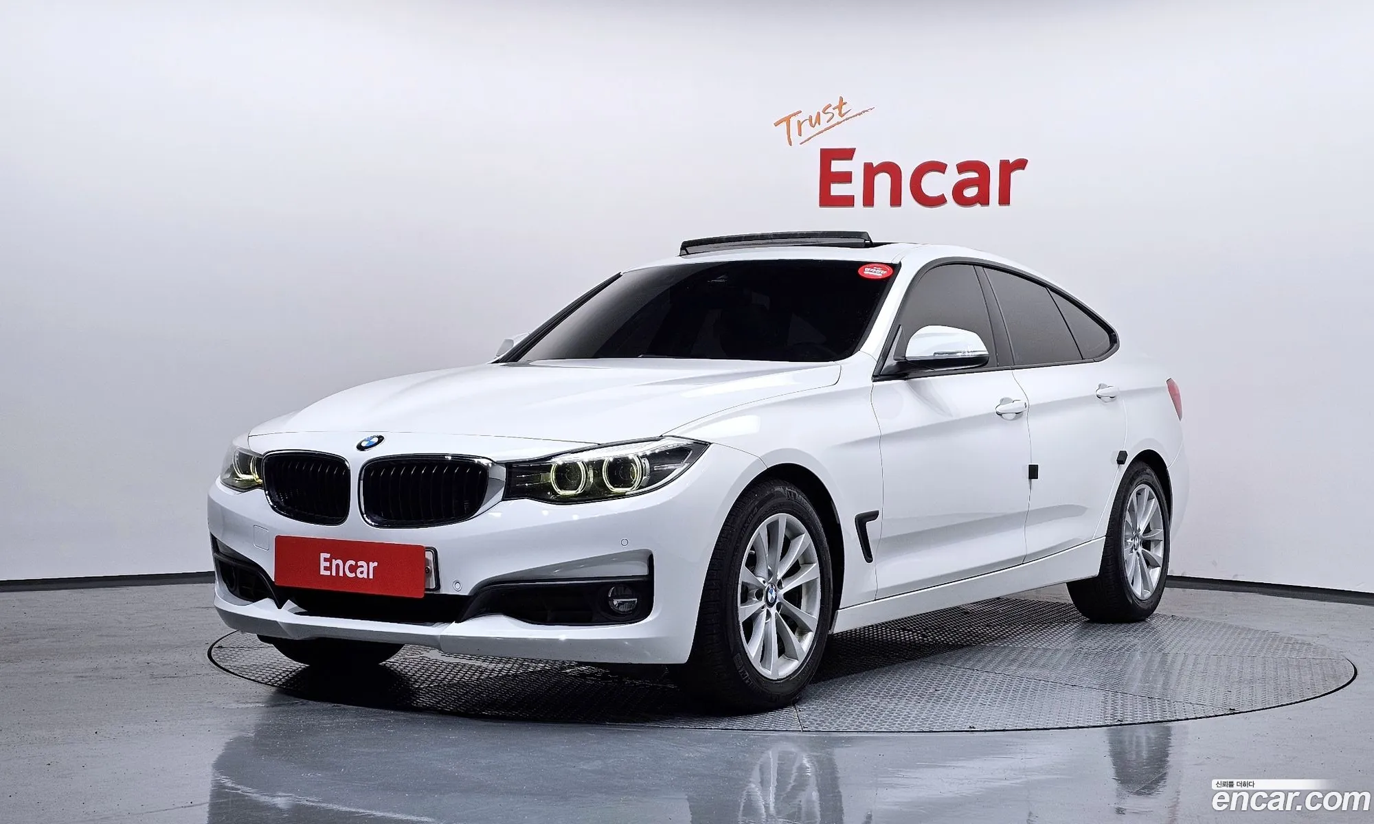 BMW 3 Series GT 2018 — 12
