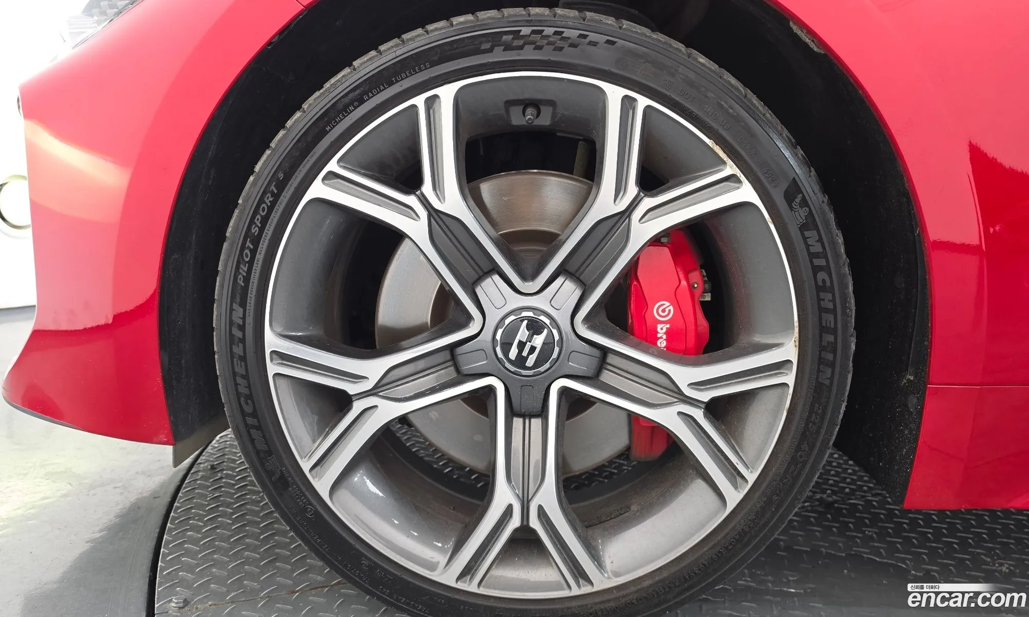Kia Stinger 2020 — 19