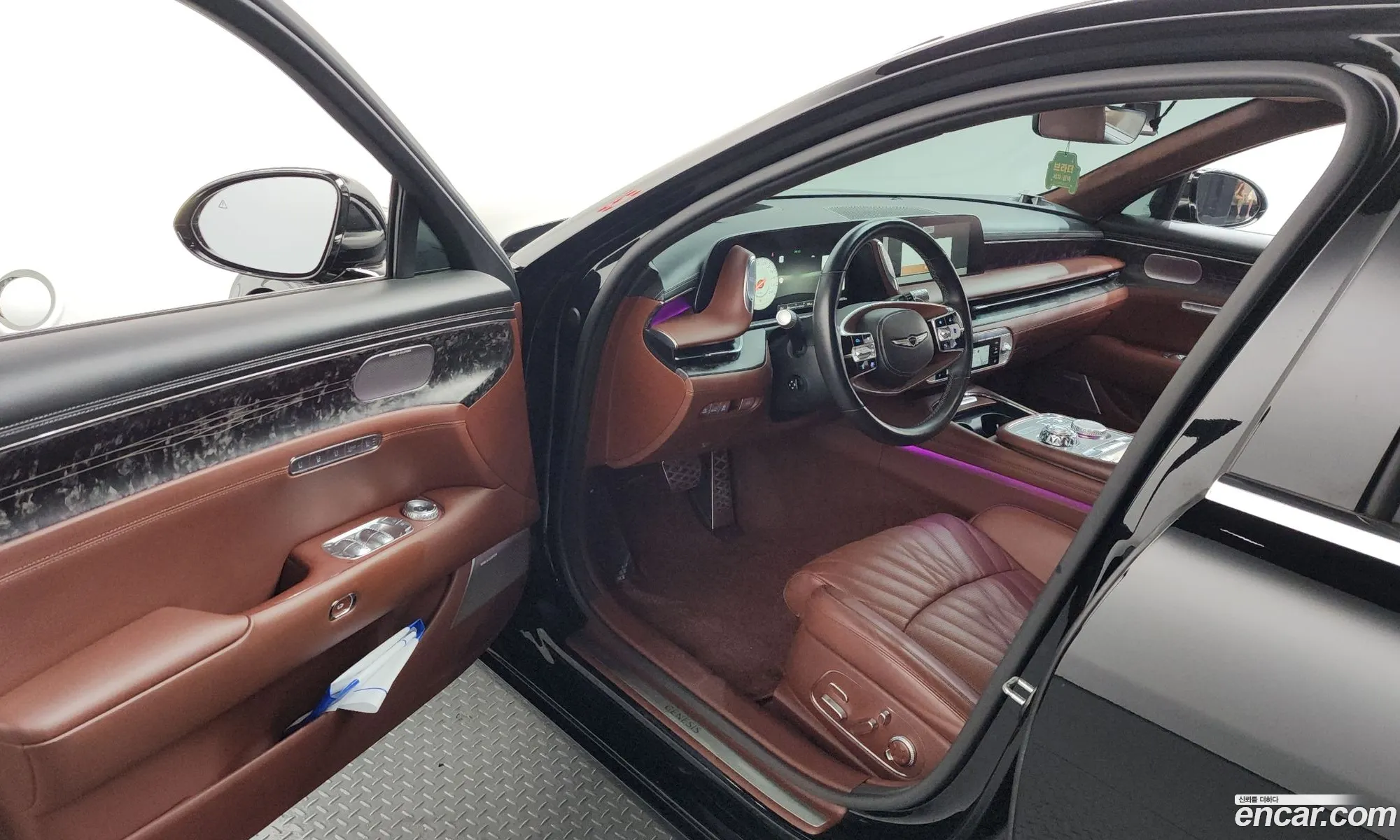 Genesis G90 2022 — 28