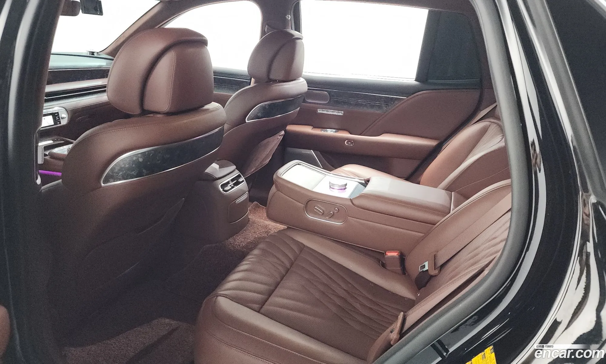 Genesis G90 2022 — 31
