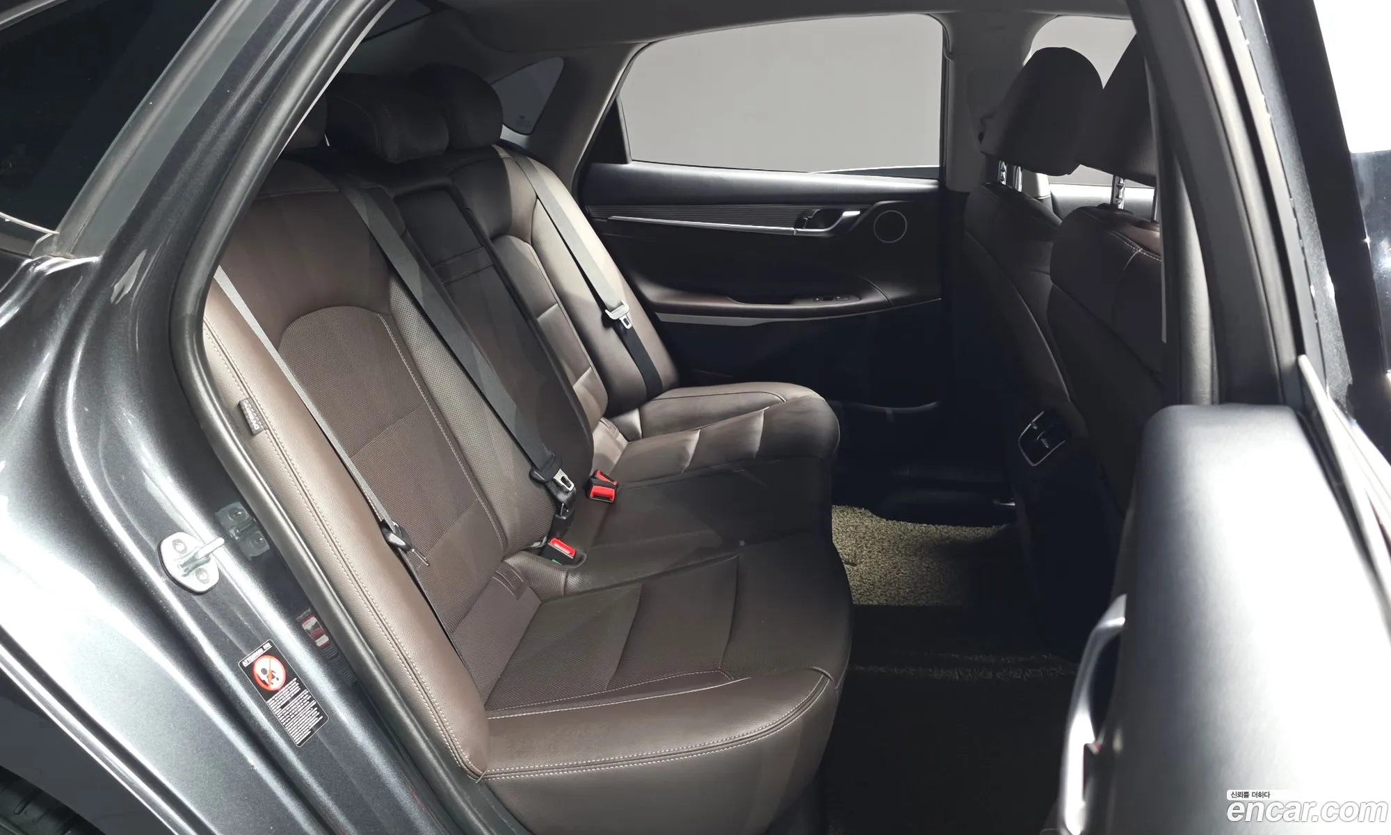 Hyundai Grandeur IG 2019 — 27