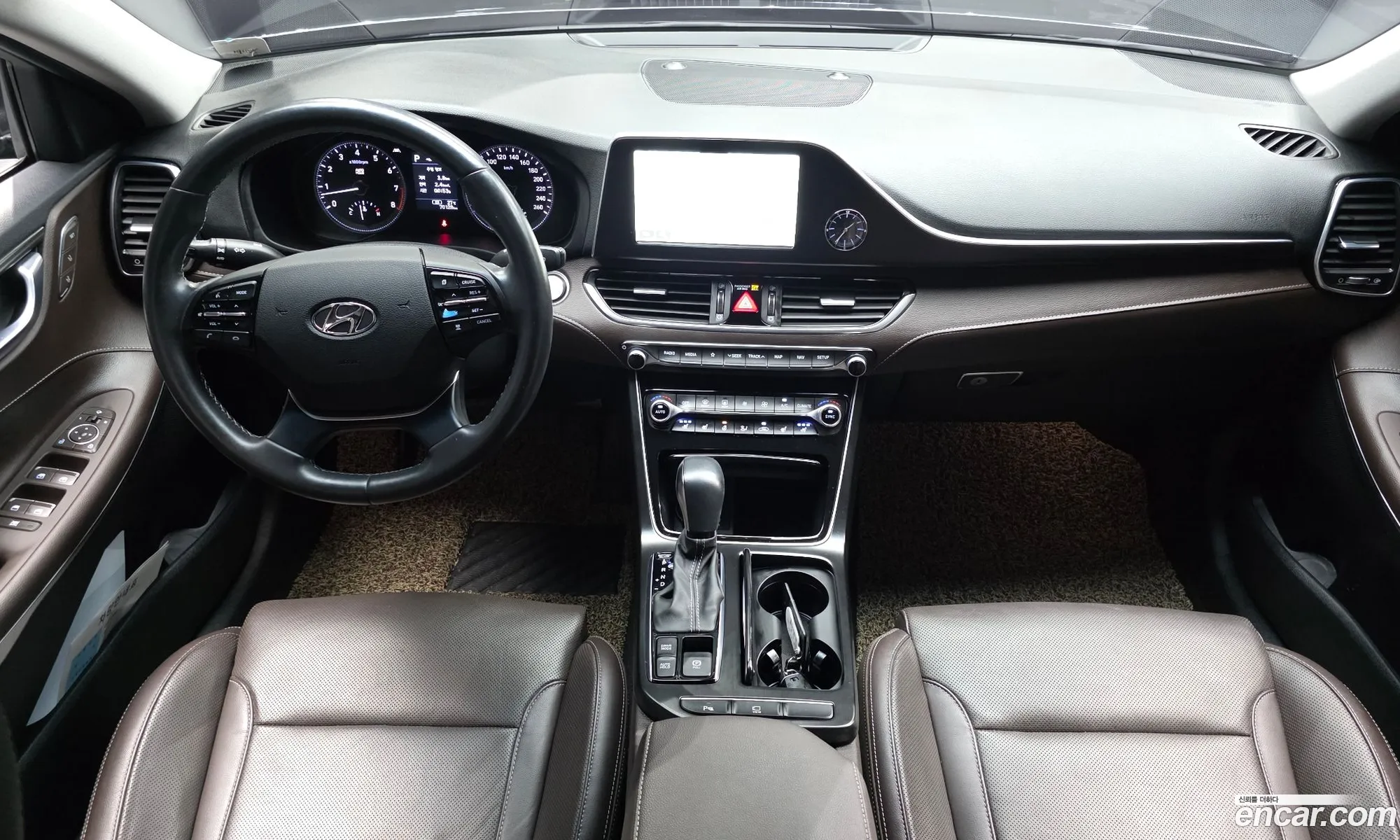 Hyundai Grandeur IG 2019 — 9
