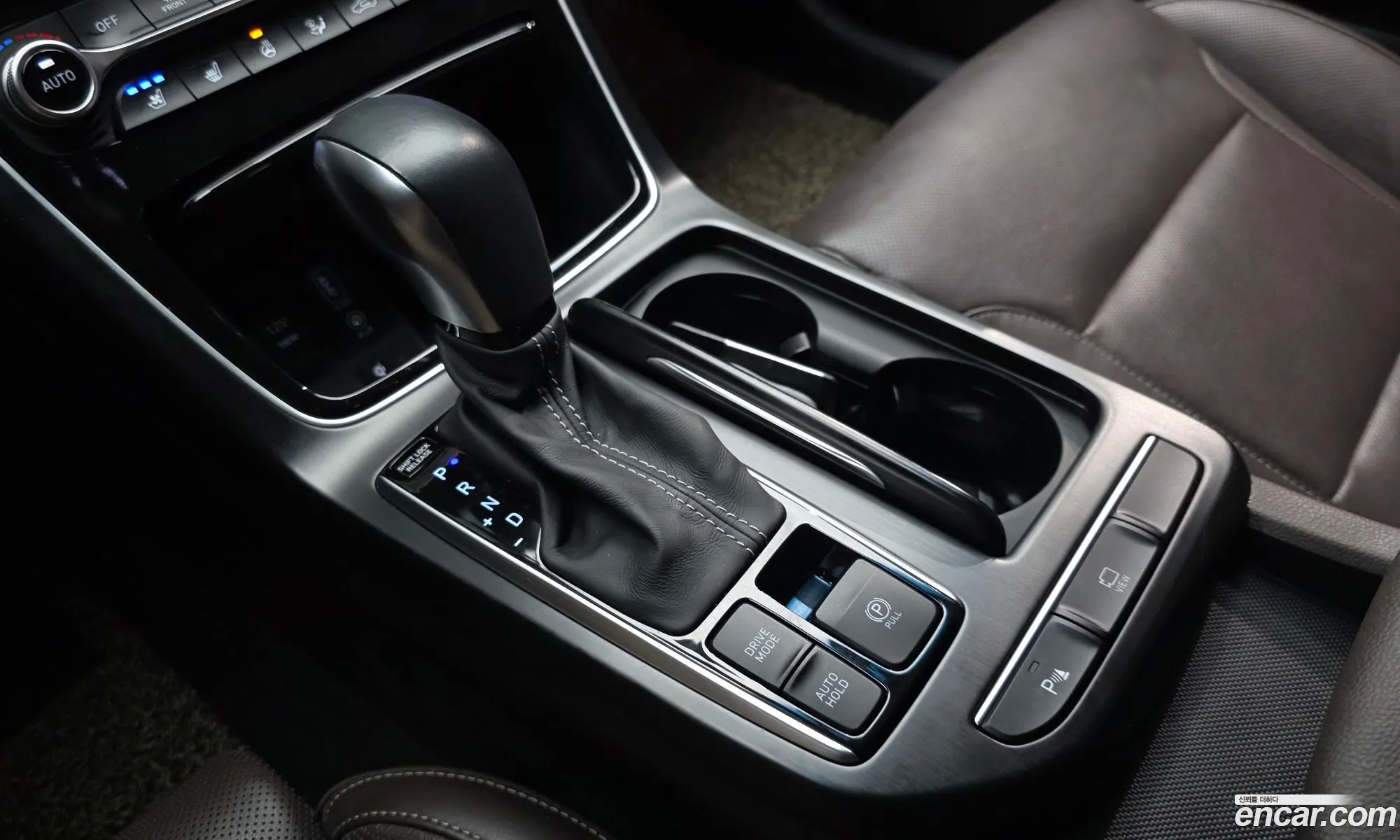 Hyundai Grandeur IG 2019 — 22