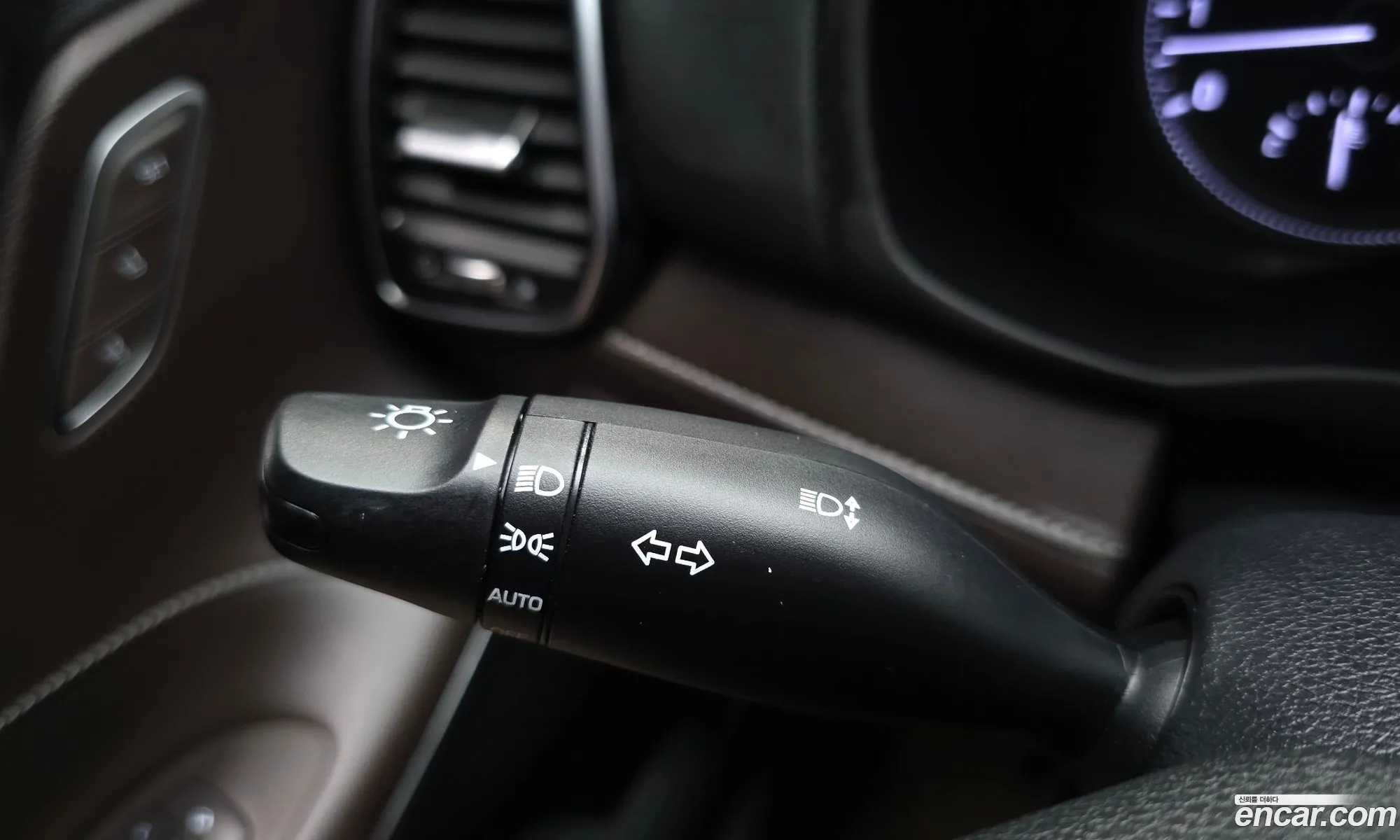 Hyundai Grandeur IG 2019 — 15