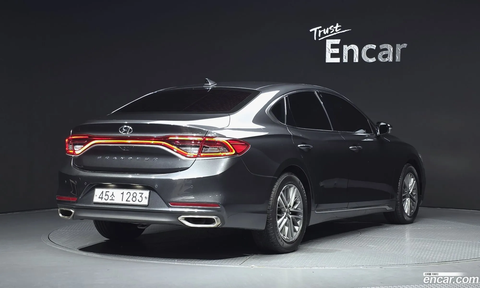 Hyundai Grandeur IG 2019 — 24