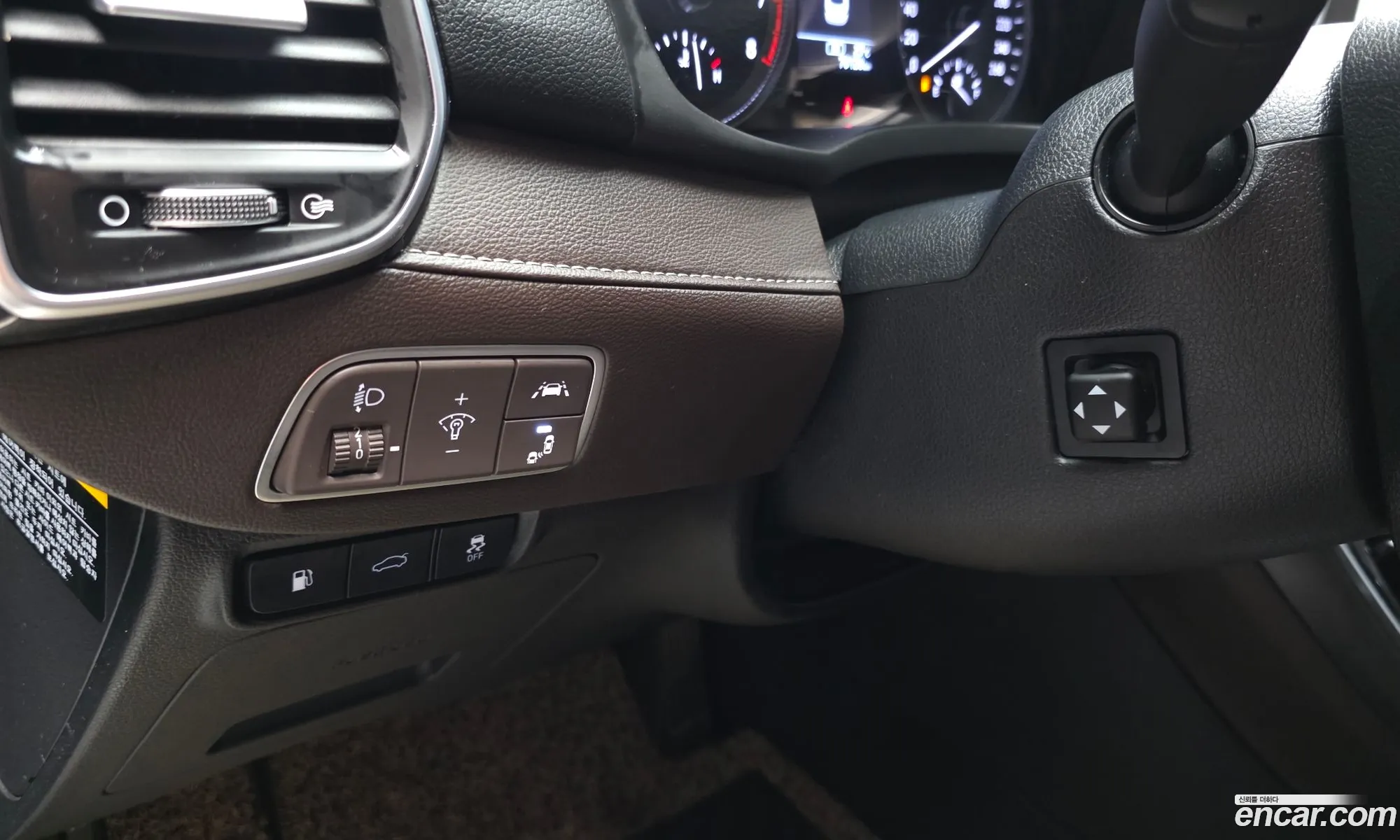 Hyundai Grandeur IG 2019 — 12